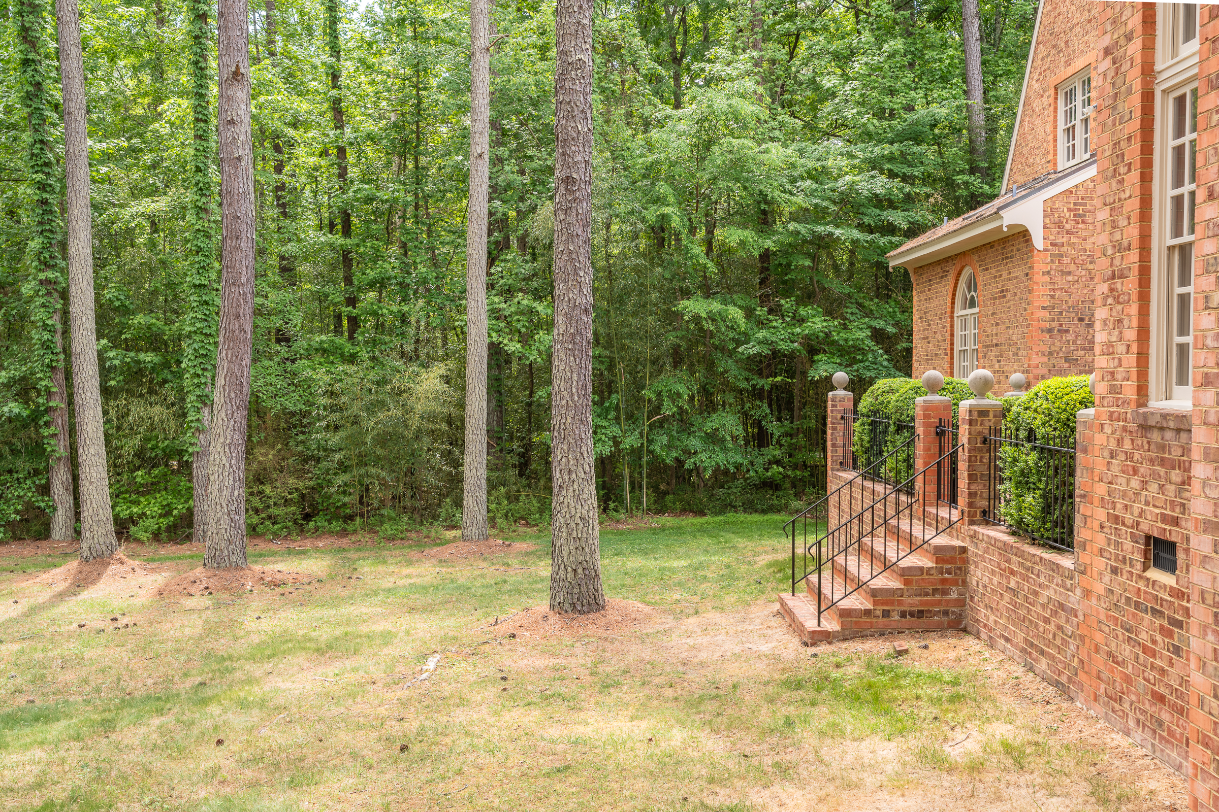  221 Dryden Lane, Richmond, VA 23229 - 物件實景