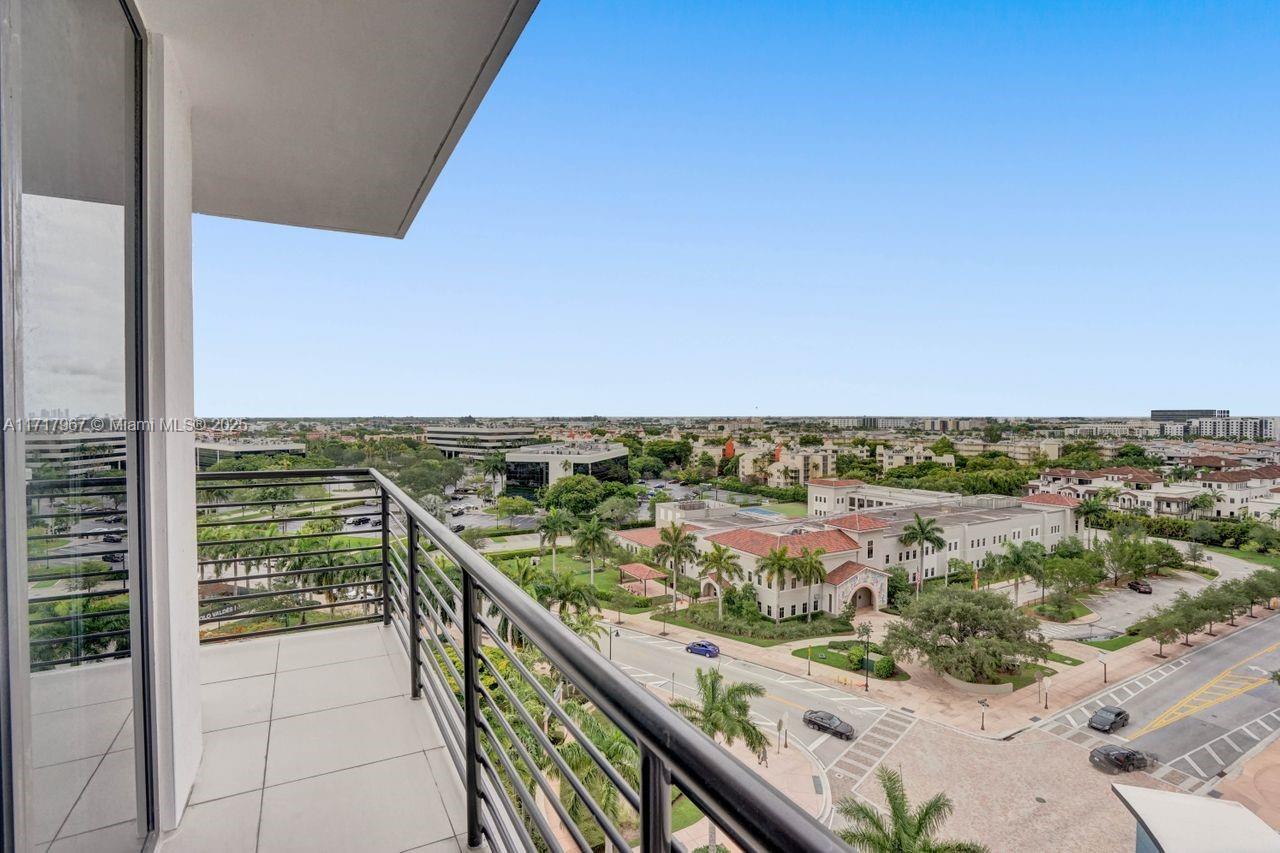 5350 NW 84th Ave Unit 901, Doral, Florida, 33166, United States, 3 Bedrooms Bedrooms, ,3 BathroomsBathrooms,Residential,For Sale,5350 NW 84th Ave Unit 901,1679043