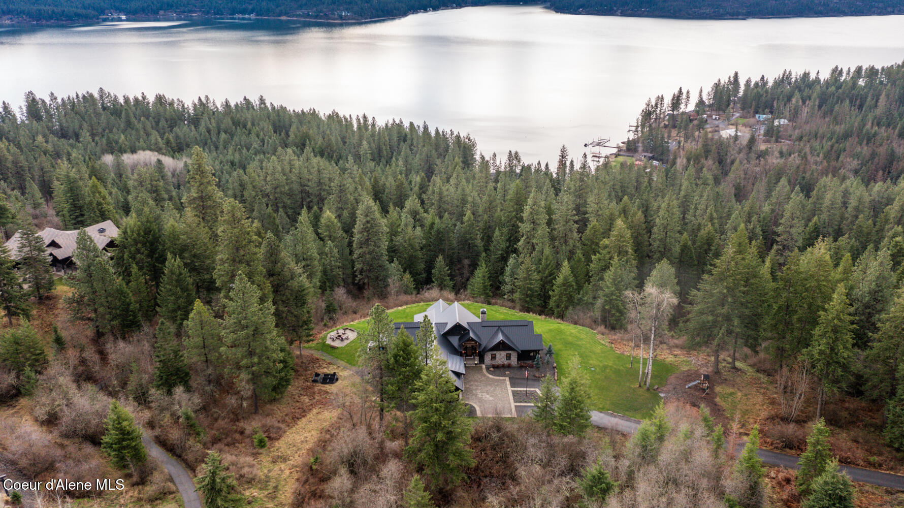 Coeur d'Alene, Idaho, 83814, United States, 4 Bedrooms Bedrooms, ,4 BathroomsBathrooms,Residential,For Sale,1783013