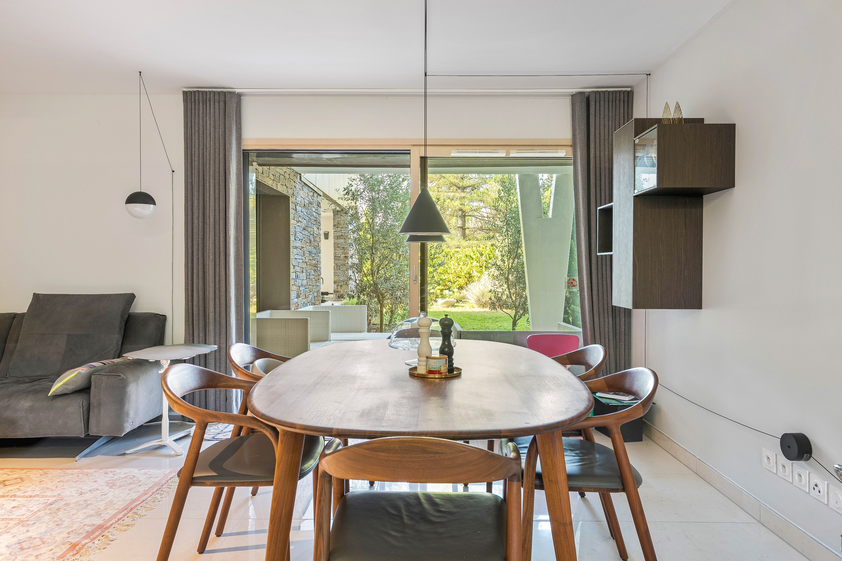  Two magnificent apartments on the ground floor - 物件實景