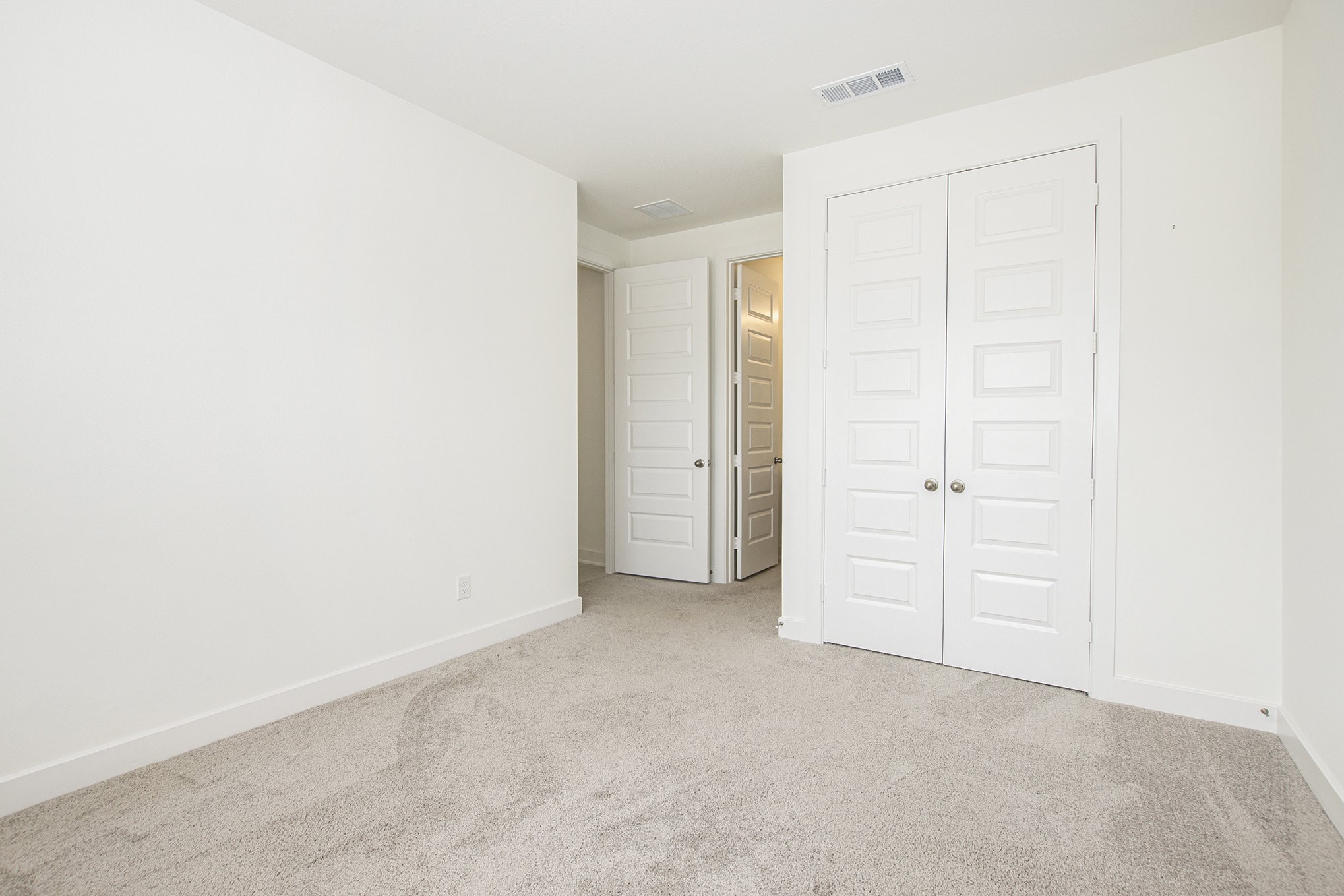 Katy, Texas, 77493, United States, 4 Bedrooms Bedrooms, ,4 BathroomsBathrooms,Residential,For Sale,1891372