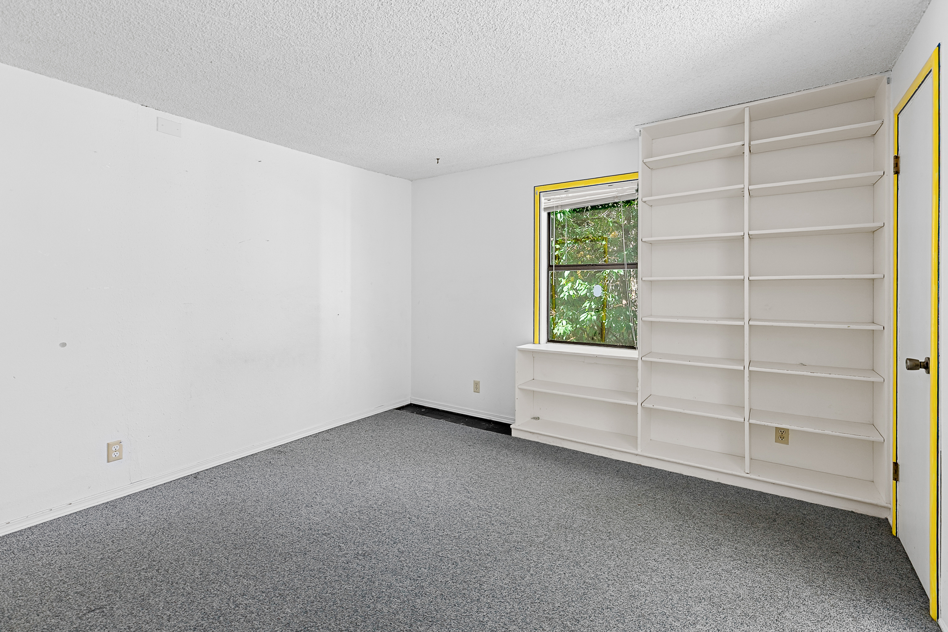  6391 NE Tolo Rd, Bainbridge Island, WA 98110 - 物件實景