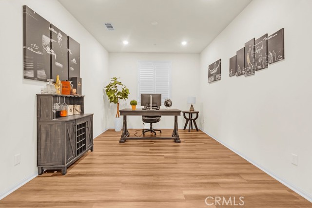 Moreno Valley, California, 92551, United States, 5 Bedrooms Bedrooms, ,3 BathroomsBathrooms,Residential,For Sale,1983557