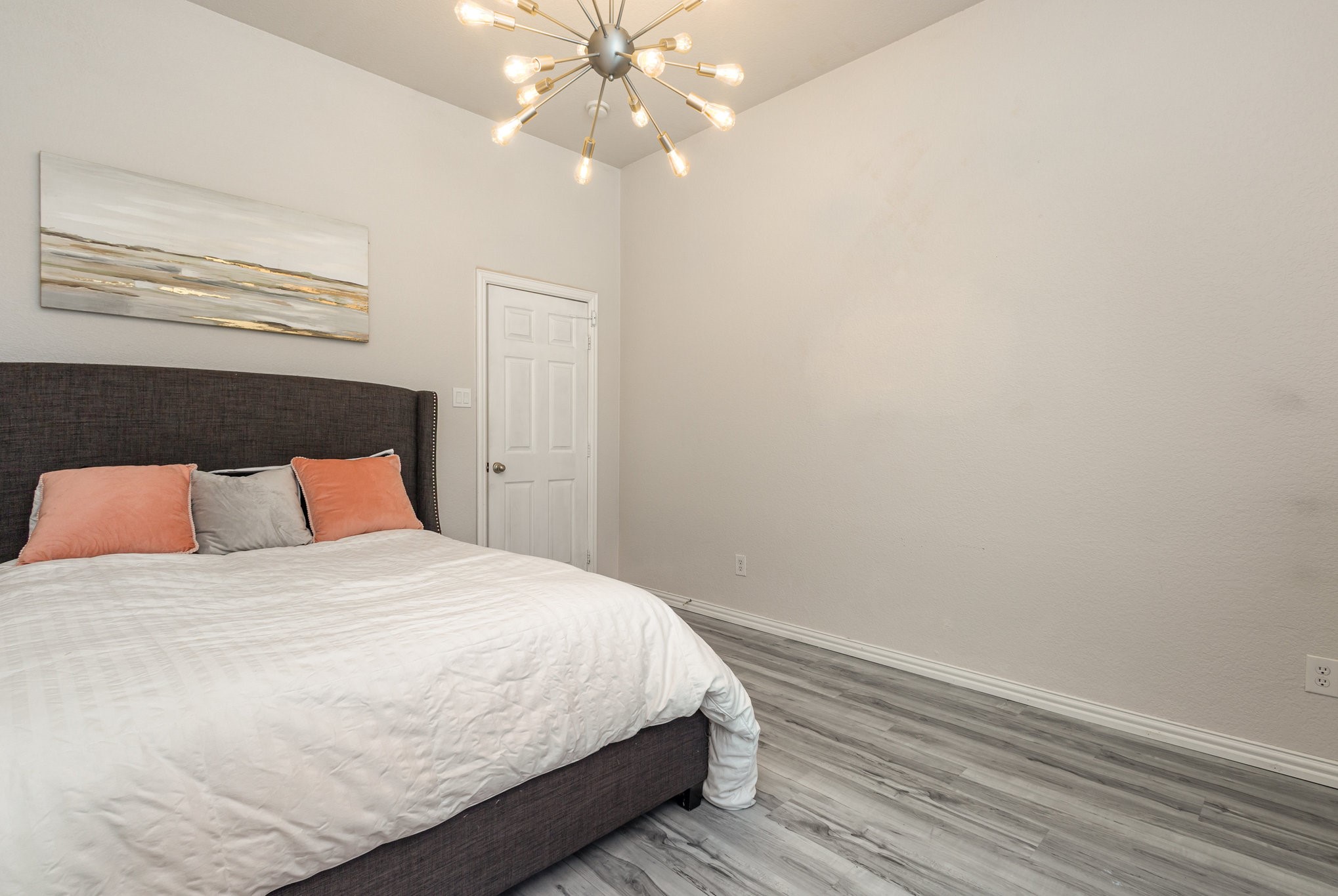 Roanoke, Texas, 76262, United States, 4 Bedrooms Bedrooms, ,3 BathroomsBathrooms,Residential,For Sale,1963102