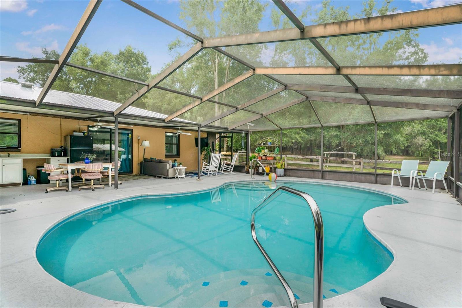 DUNNELLON, Florida, 34433, United States, 3 Bedrooms Bedrooms, ,2 BathroomsBathrooms,Residential,For Sale,1919933