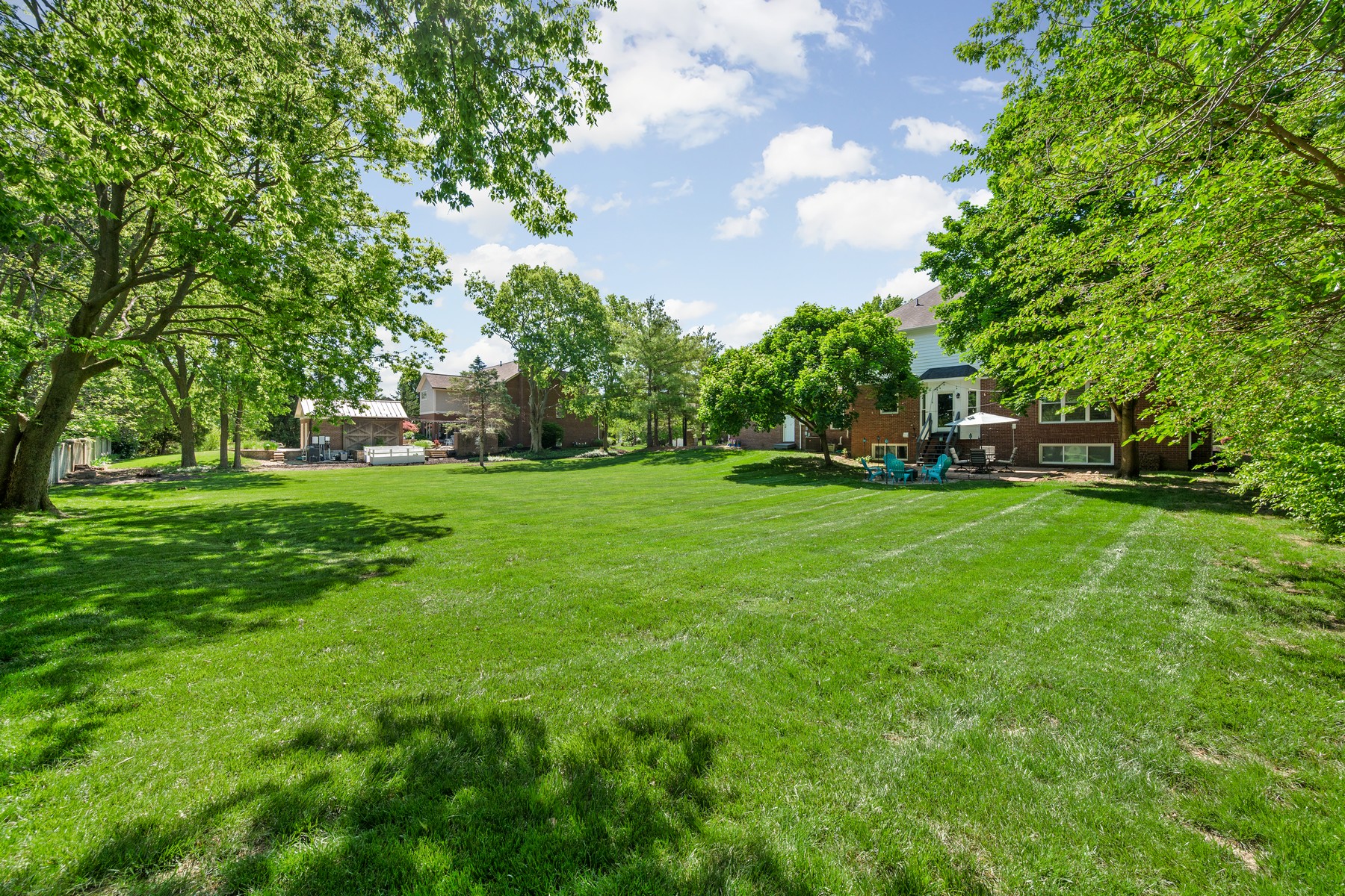  Timeless 4 Bedroom Home in One of Zionsville