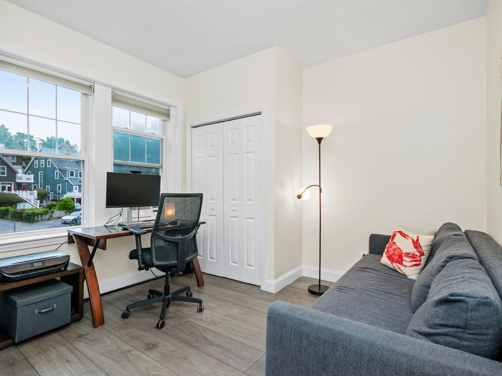 Brookline, Massachusetts, 02446, United States, 2 Bedrooms Bedrooms, ,1 BathroomBathrooms,Residential,For Sale,1934620