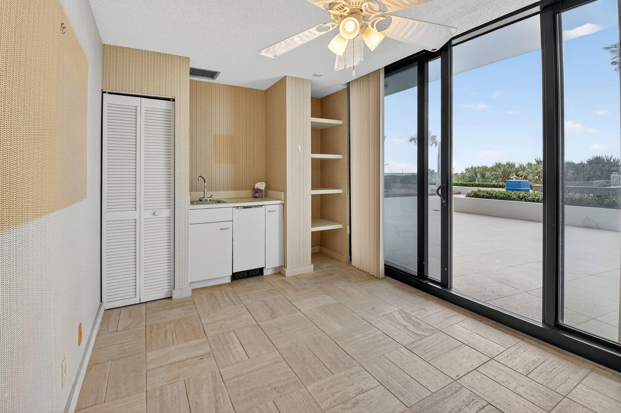 Boca Raton, Florida, 33432, United States, 4 Bedrooms Bedrooms, ,5 BathroomsBathrooms,Residential,For Sale,1941054