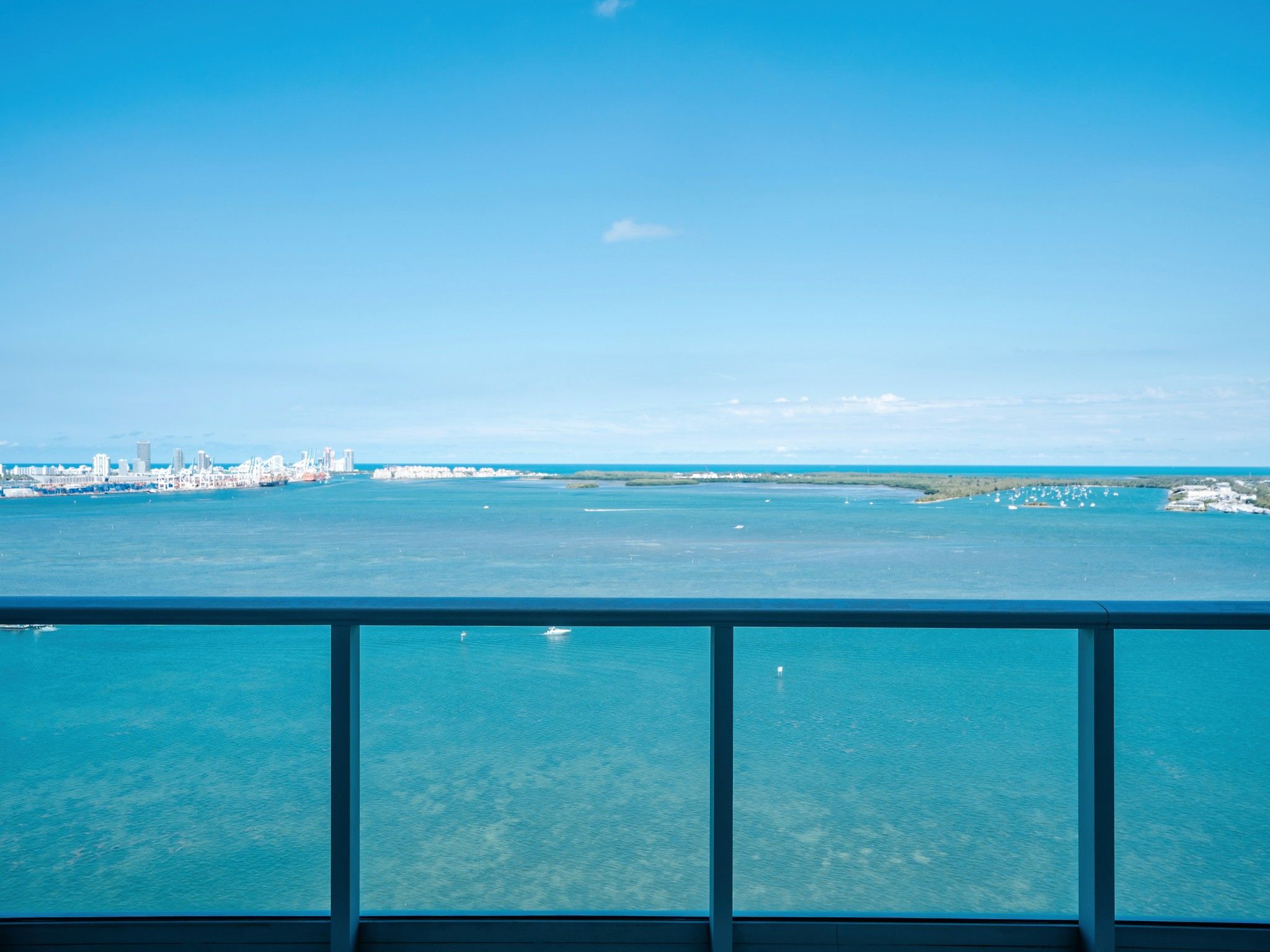  1331 Brickell Bay Dr, Miami, FL, 33131 - 物件實景