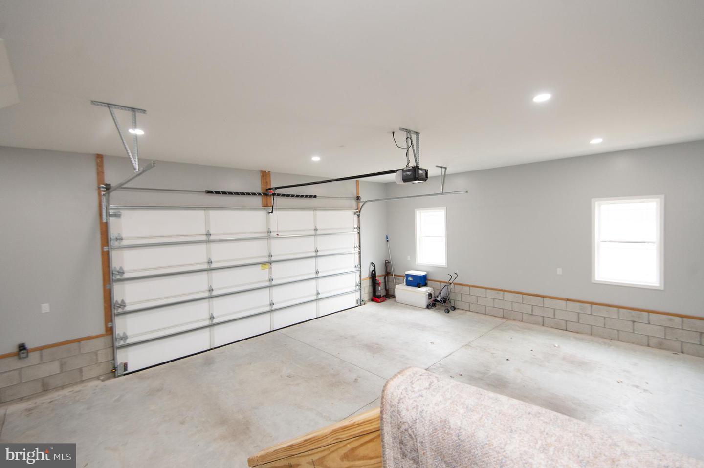 Delmar, Maryland, 21875, United States, 4 Bedrooms Bedrooms, ,4 BathroomsBathrooms,Residential,For Sale,1992058