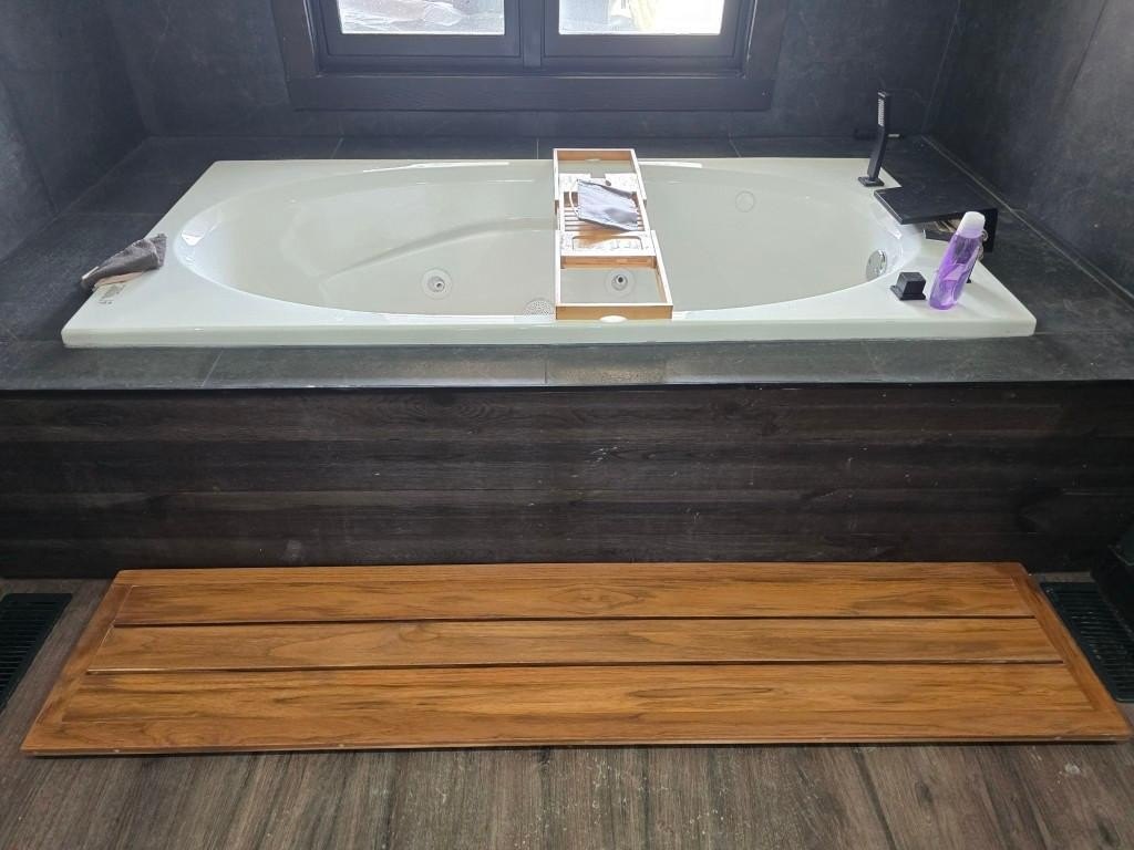 Parkers Prairie, Minnesota, 56361, United States, 6 Bedrooms Bedrooms, ,3 BathroomsBathrooms,Residential,For Sale,2026101
