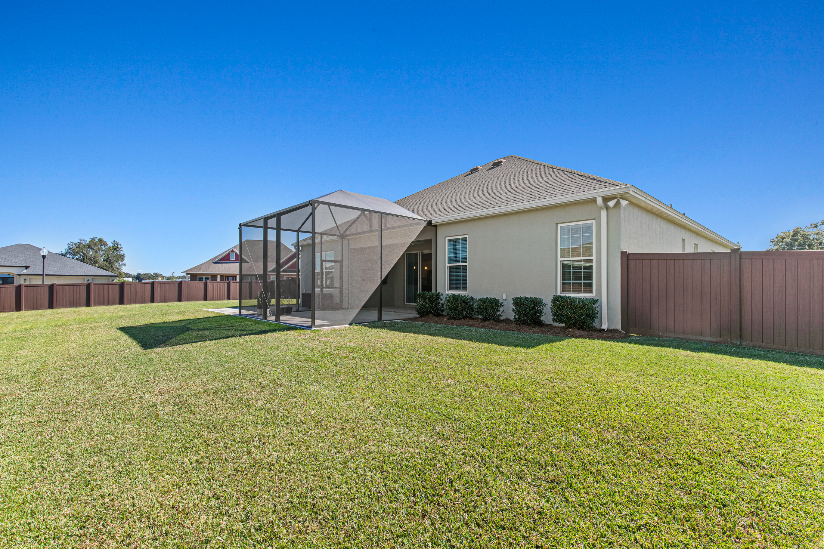 Oxford, Florida, 34484, United States, 3 Bedrooms Bedrooms, ,2 BathroomsBathrooms,Residential,For Sale,1989901