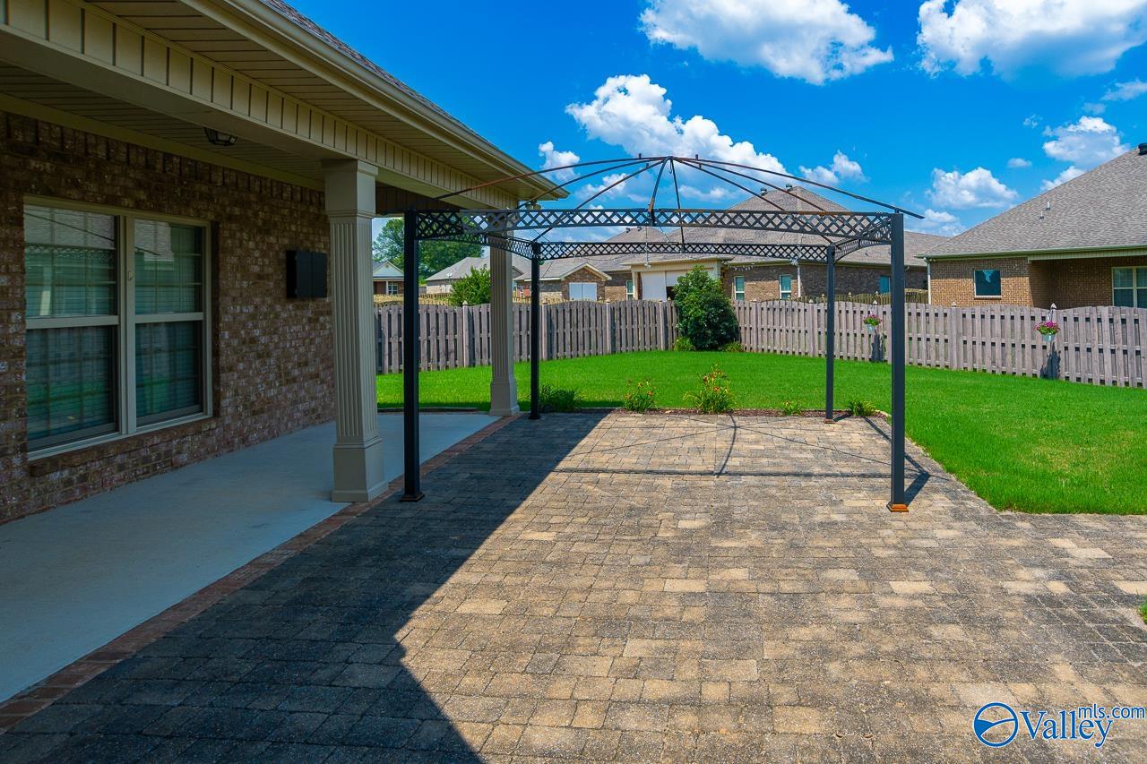 Madison, Alabama, 35756, United States, 4 Bedrooms Bedrooms, ,3 BathroomsBathrooms,Residential,For Sale,1928286