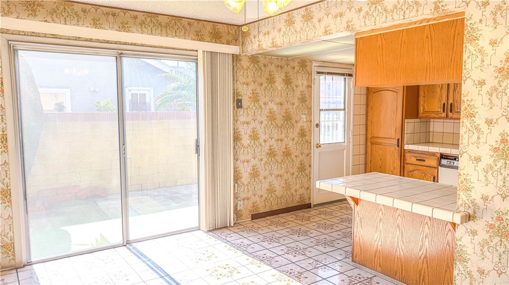 Carson, California, 90745, United States, 4 Bedrooms Bedrooms, ,2 BathroomsBathrooms,Residential,For Sale,1900835