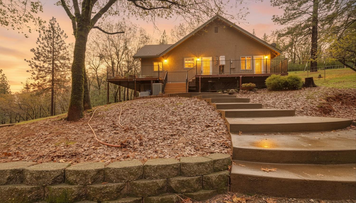 Grass Valley, California, 95949, United States, 2 Bedrooms Bedrooms, ,1 BathroomBathrooms,Residential,For Sale,1993836