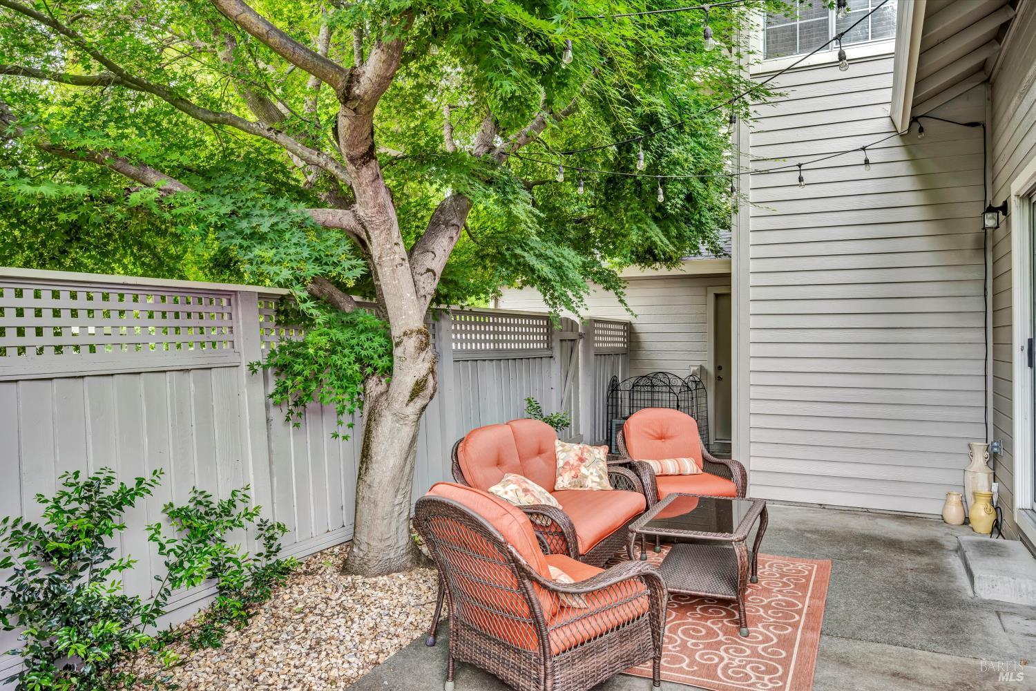 Napa, California, 94558, United States, 3 Bedrooms Bedrooms, ,3 BathroomsBathrooms,Residential,For Sale,1838143