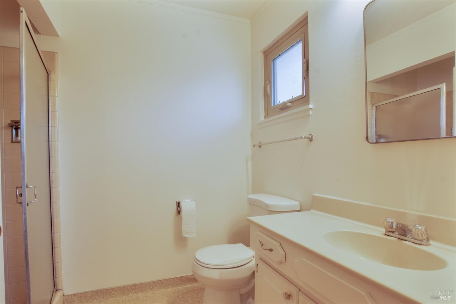 Vallejo, California, 94591, United States, 3 Bedrooms Bedrooms, ,2 BathroomsBathrooms,Residential,For Sale,1932094