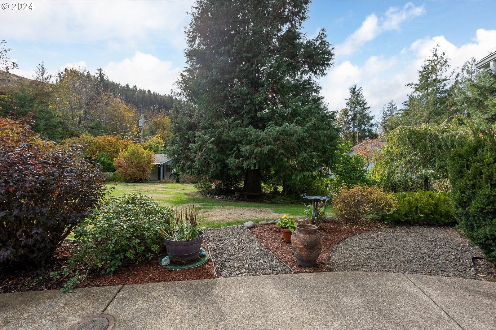 743 N SUNDOWN DR, Otis, Oregon, 97368, United States, 3 Bedrooms Bedrooms, ,2 BathroomsBathrooms,Residential,For Sale,743 N SUNDOWN DR,1656595