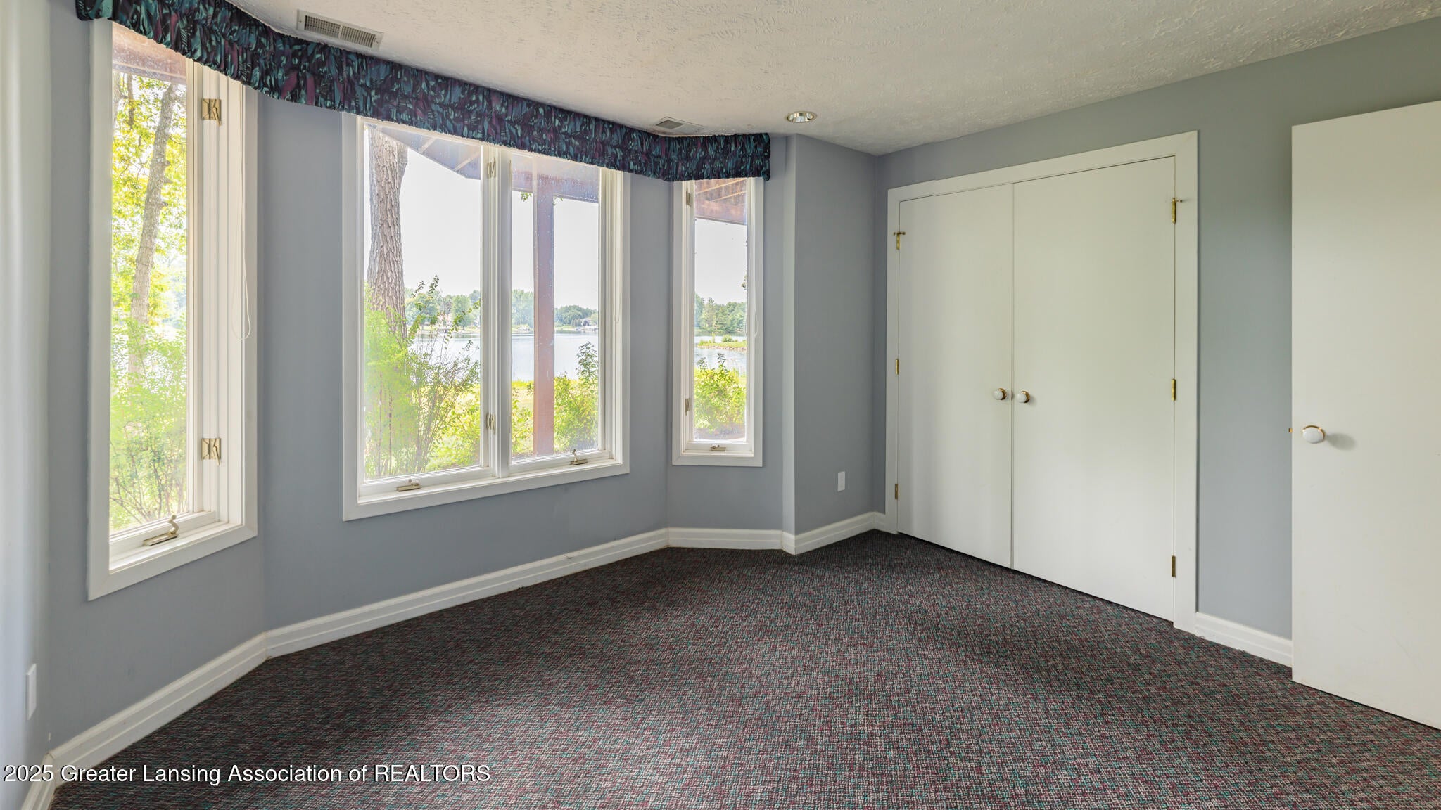Laingsburg, Michigan, 48848, United States, 5 Bedrooms Bedrooms, ,6 BathroomsBathrooms,Residential,For Sale,1906782