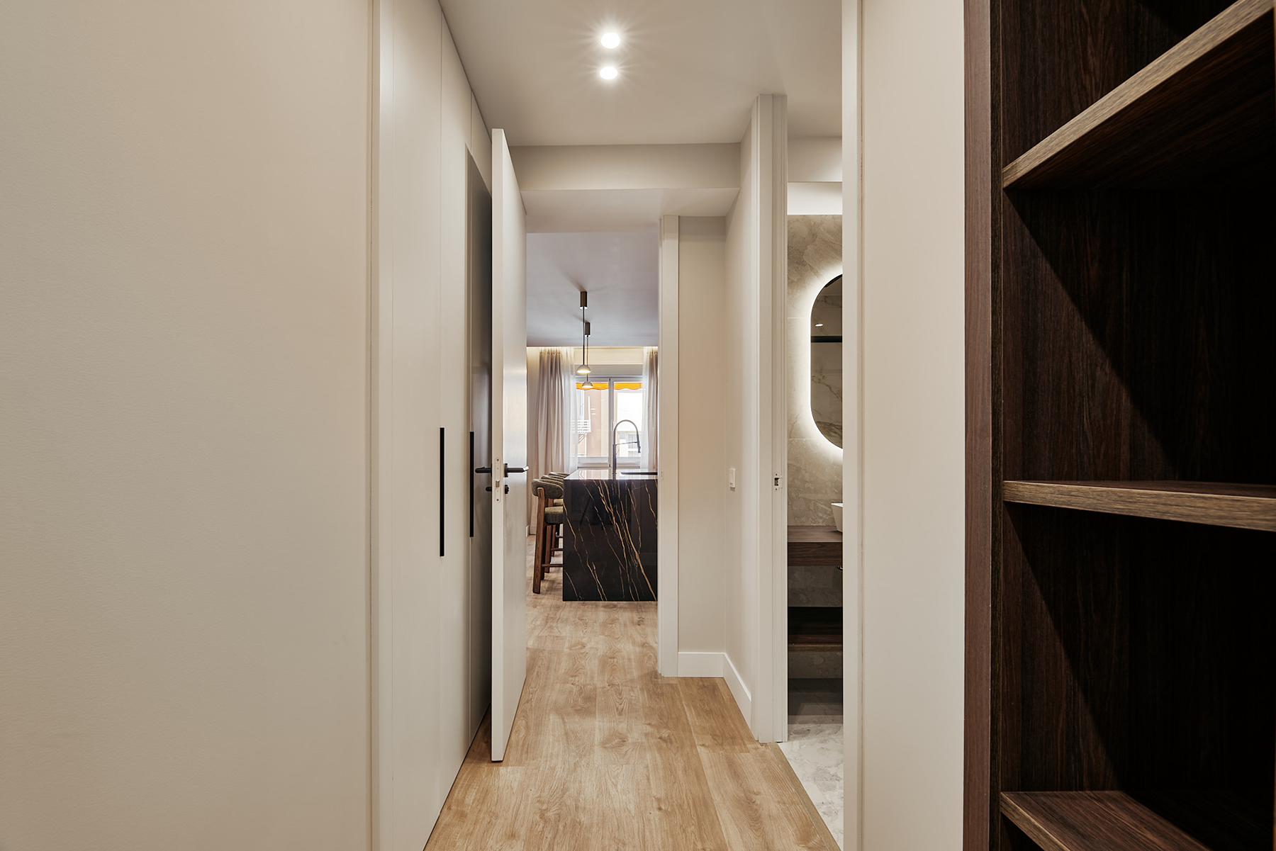  3-bedroom flat with balcony in Salamanca - 物件實景