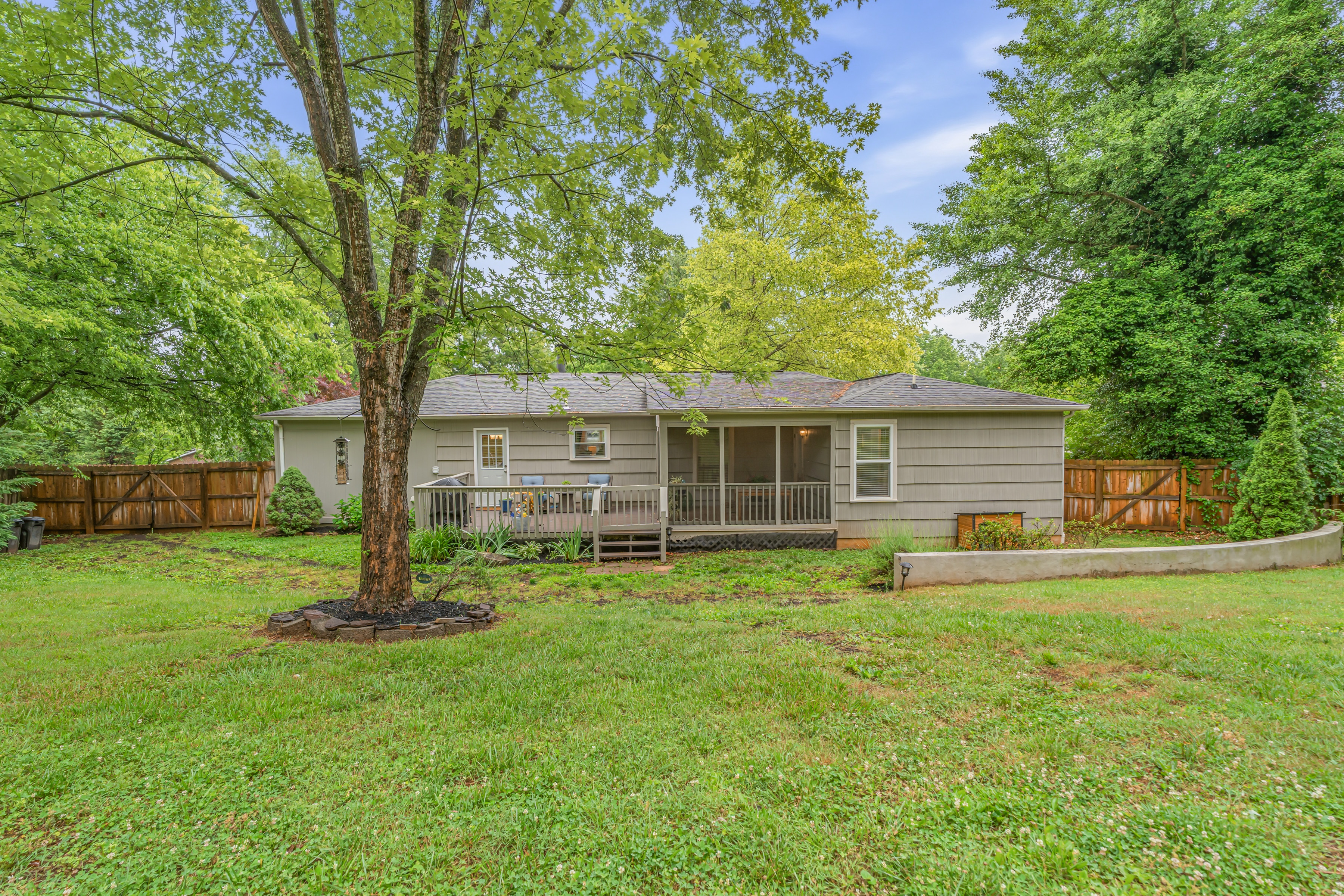  1005 Bardill Lane Southwest, Knoxville, TN 37919 - 物件實景