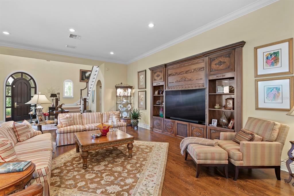 Tampa, Florida, 33613, United States, 4 Bedrooms Bedrooms, ,5 BathroomsBathrooms,Residential,For Sale,2011744