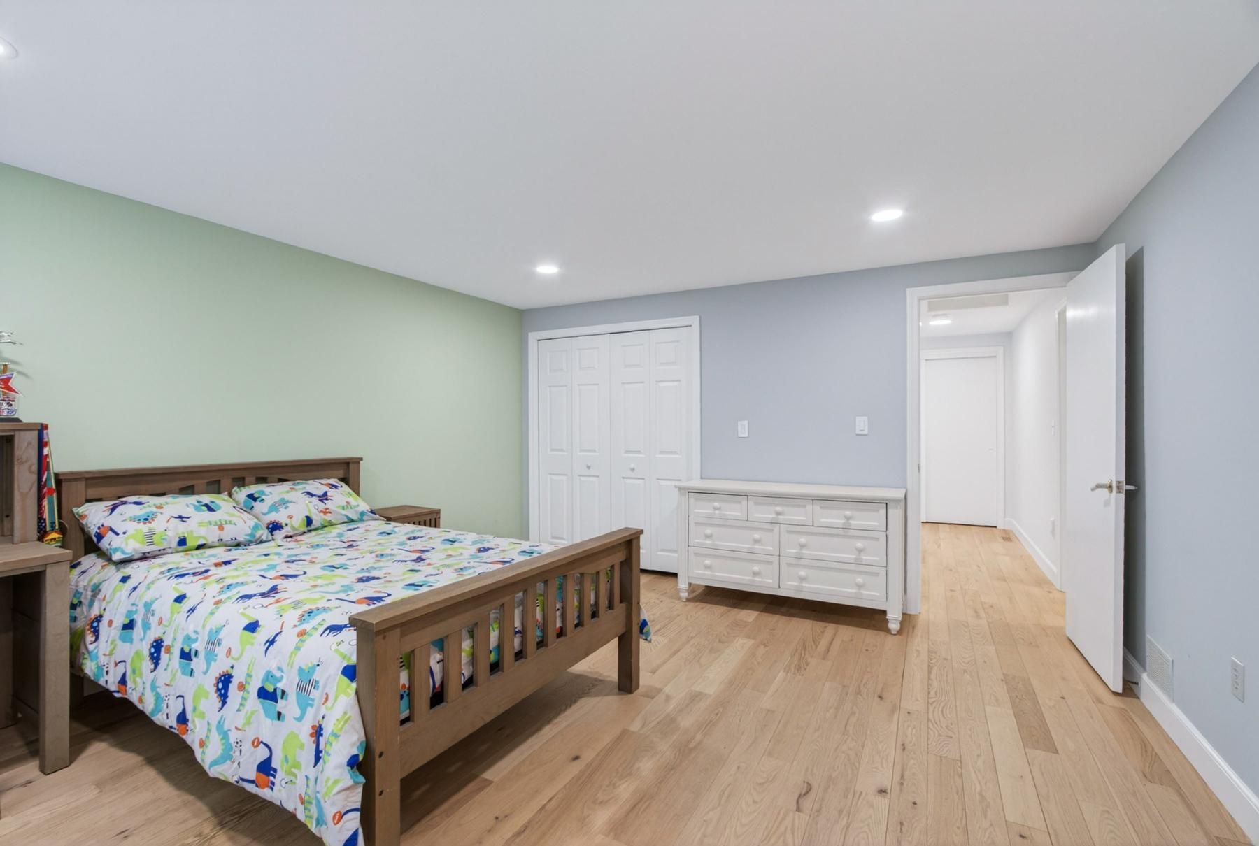  4 Deer Grass Ln, Acton, MA, 01720 - 物件實景