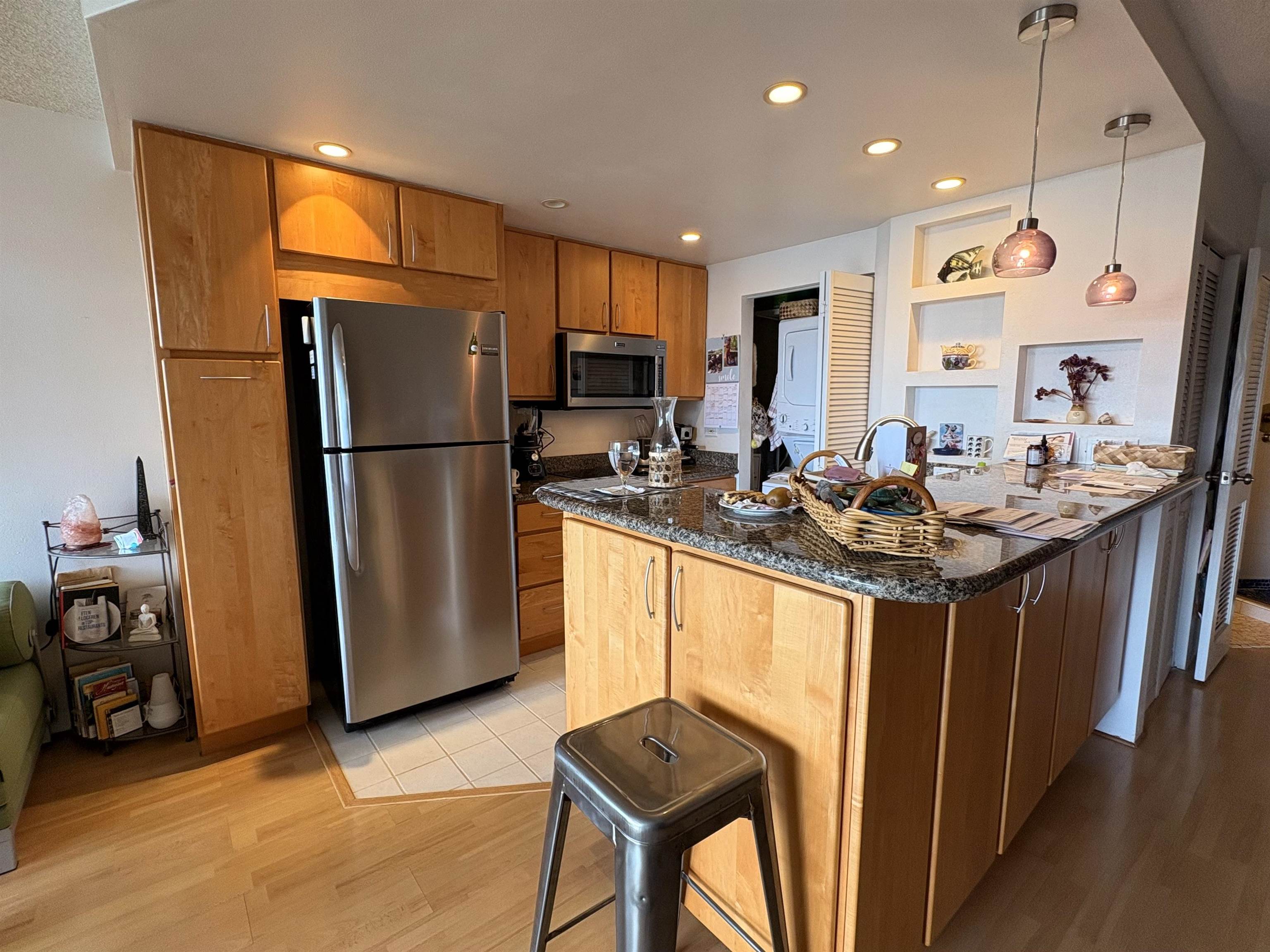 Kihei, Hawaii, 96753-9998, United States, 1 Bedroom Bedrooms, ,2 BathroomsBathrooms,Residential,For Sale,1948045