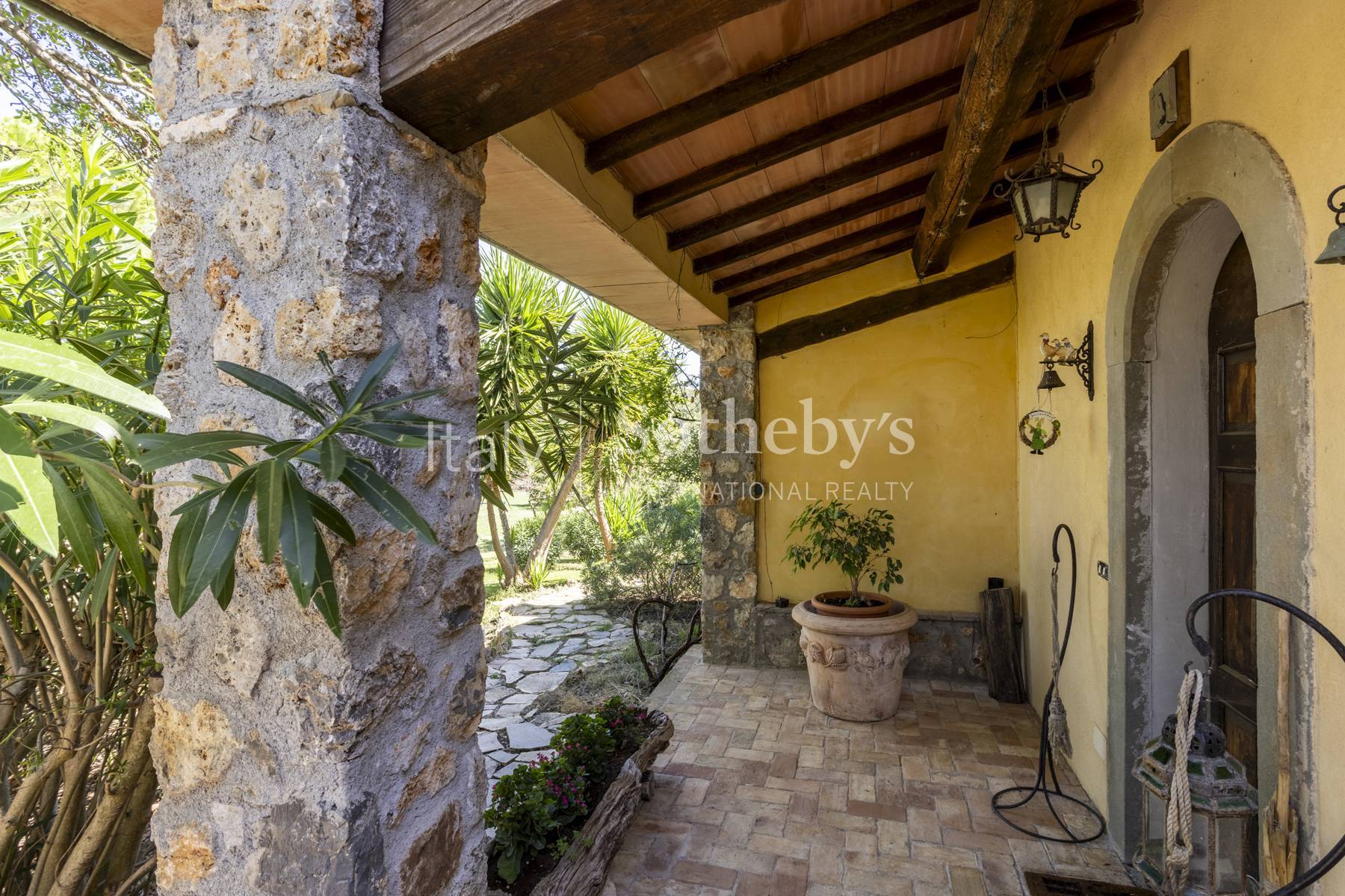  Tuscan farmhouse with outbuilding to restore - 物件實景