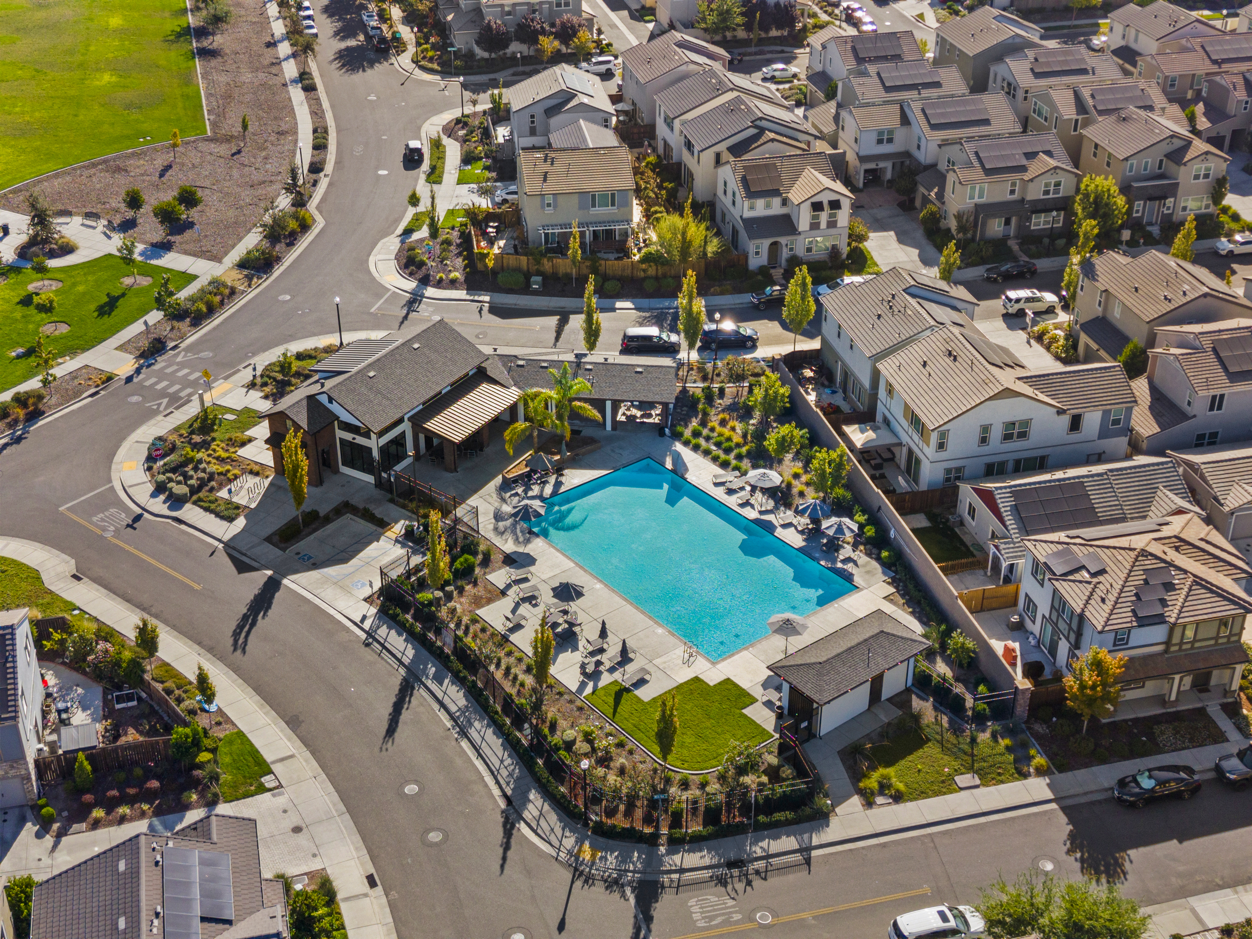  4388 Silver Cedar Lane, Sacramento, CA 95834 - 物件實景