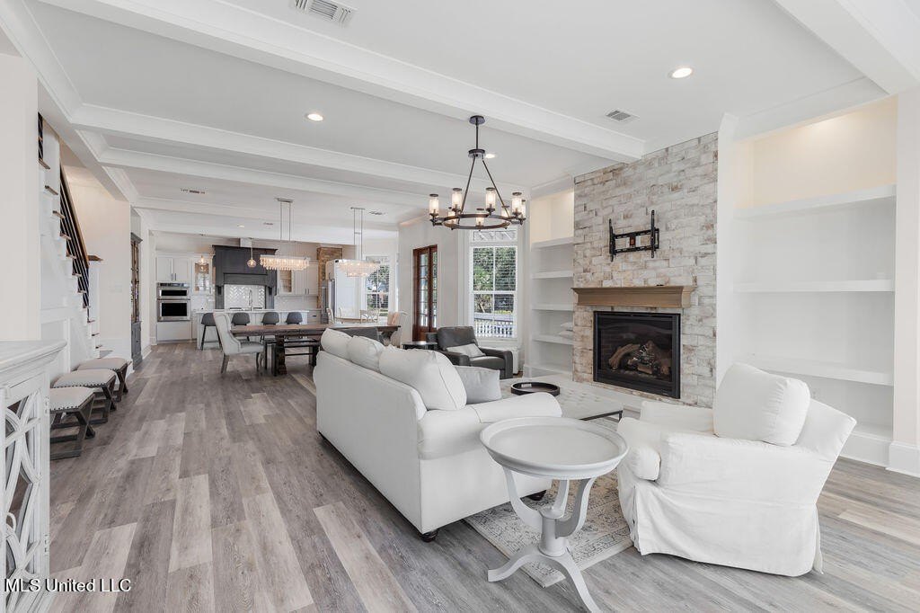 Gulfport, Mississippi, 39501, United States, 4 Bedrooms Bedrooms, ,3 BathroomsBathrooms,Residential,For Sale,1974056