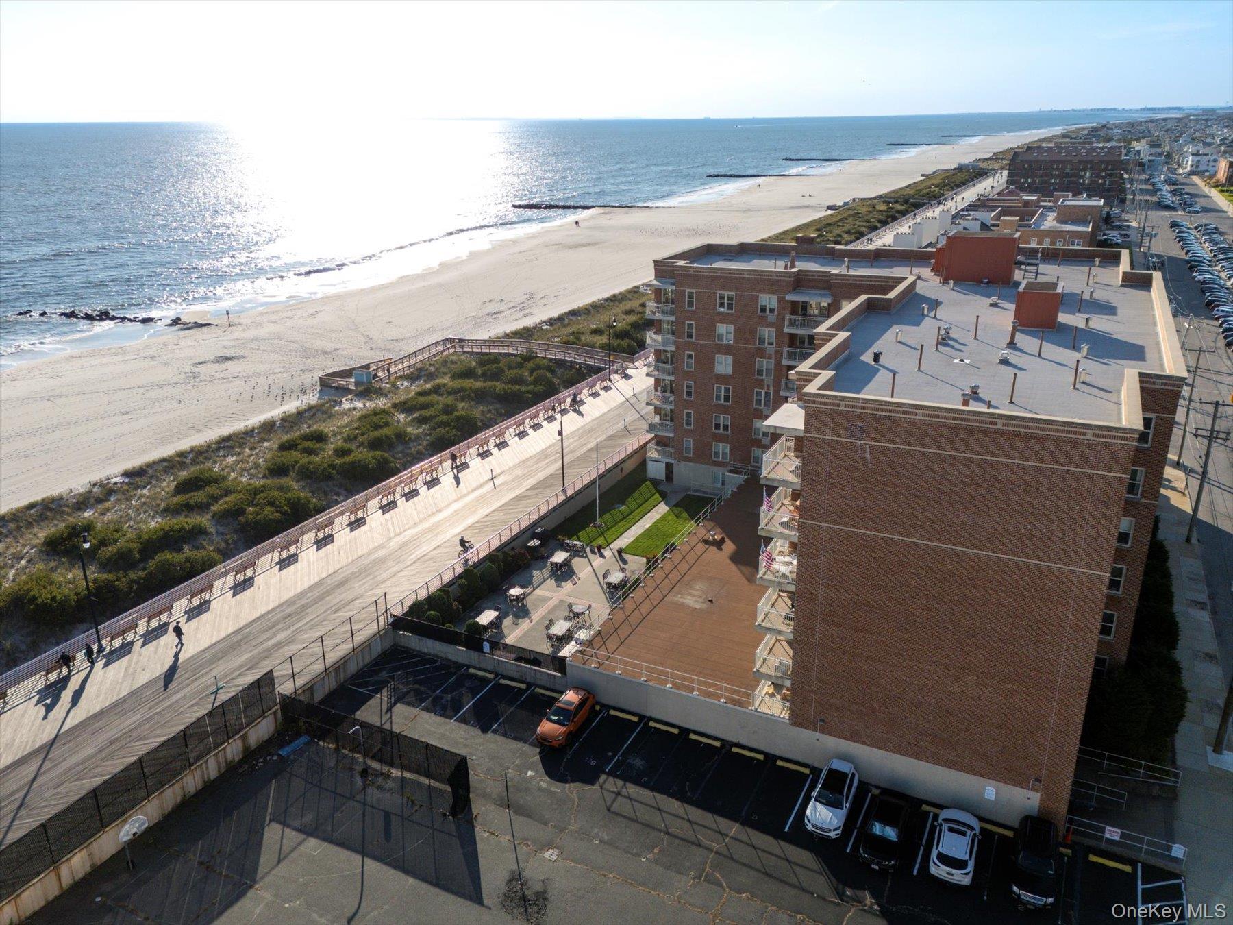 Long Beach, New York, 11561, United States, 1 Bedroom Bedrooms, ,1 BathroomBathrooms,Residential,For Sale,1987693