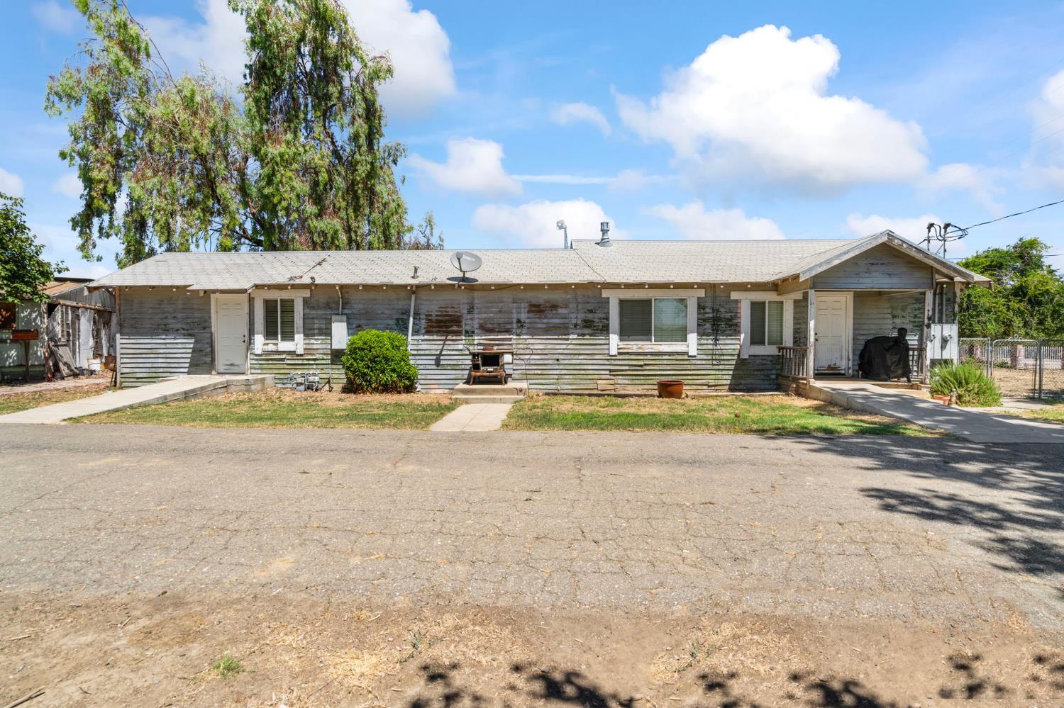 Vernalis, California, 95385, United States, 5 Bedrooms Bedrooms, ,3 BathroomsBathrooms,Residential,For Sale,1979261