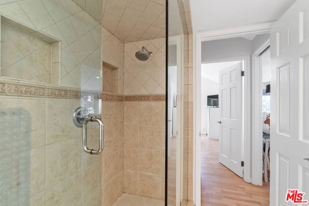 Malibu, California, 90265, United States, 1 Bedroom Bedrooms, ,1 BathroomBathrooms,Residential,For Sale,1891737