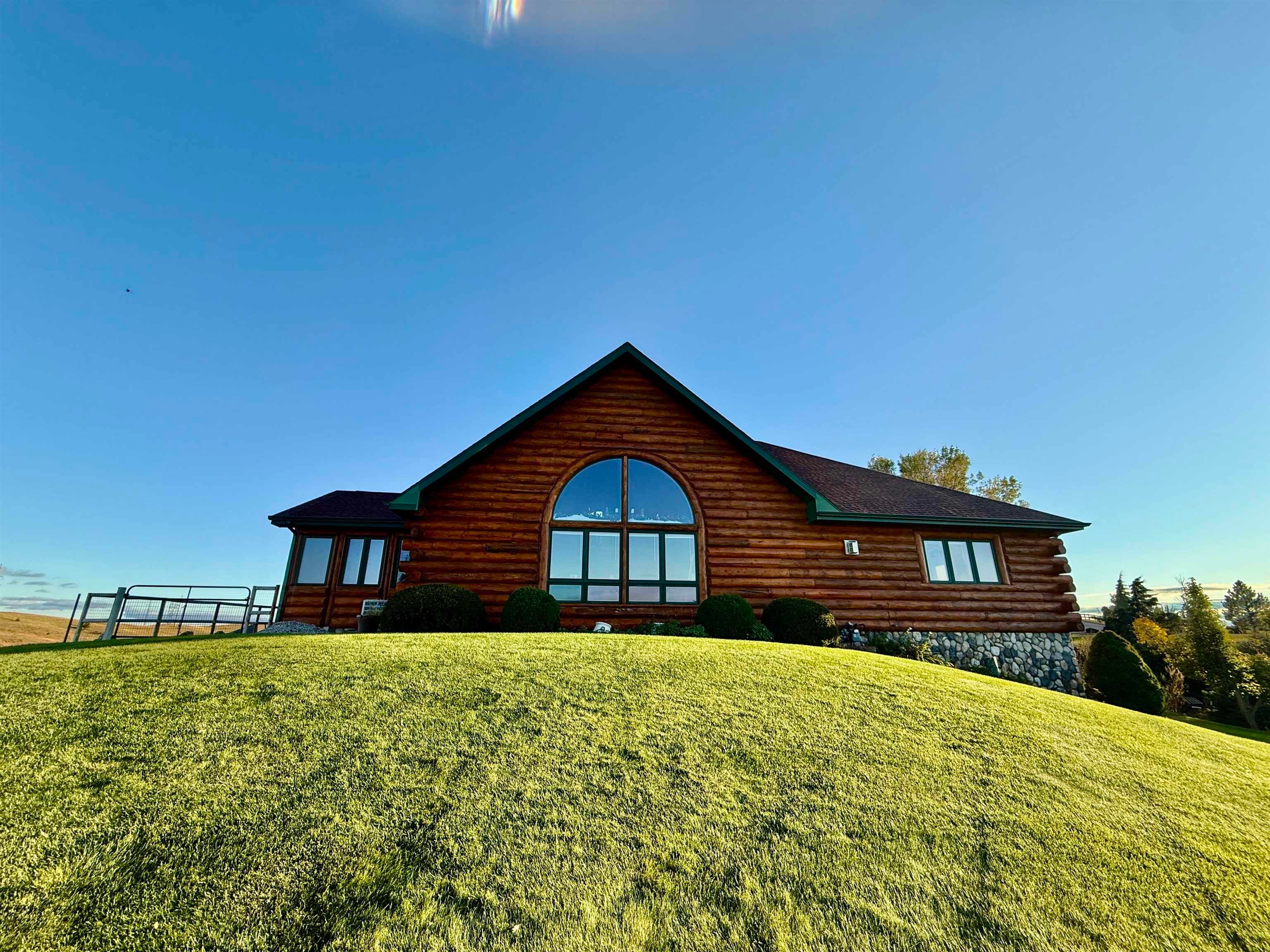 NORTH PLATTE, Nebraska, 69101, United States, 3 Bedrooms Bedrooms, ,3 BathroomsBathrooms,Residential,For Sale,1960971