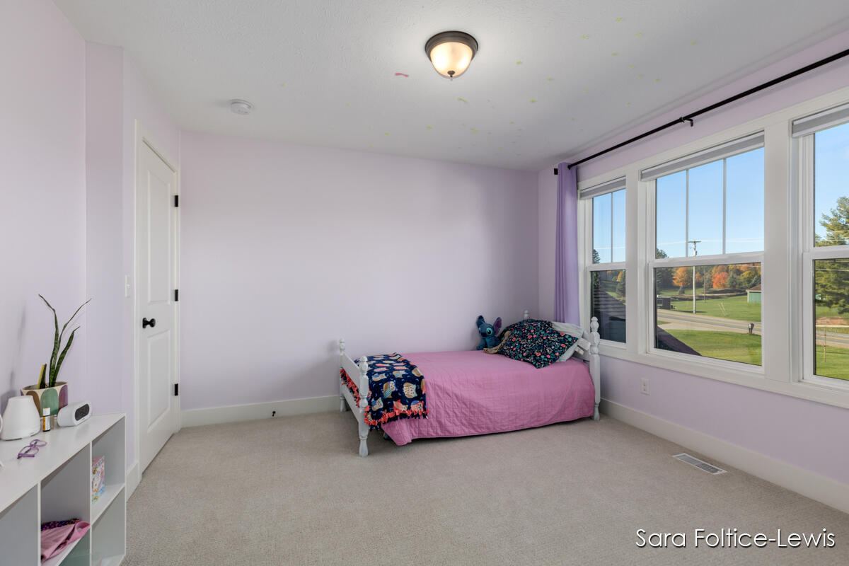 Grand Rapids, Michigan, 49512, United States, 4 Bedrooms Bedrooms, ,4 BathroomsBathrooms,Residential,For Sale,1976019