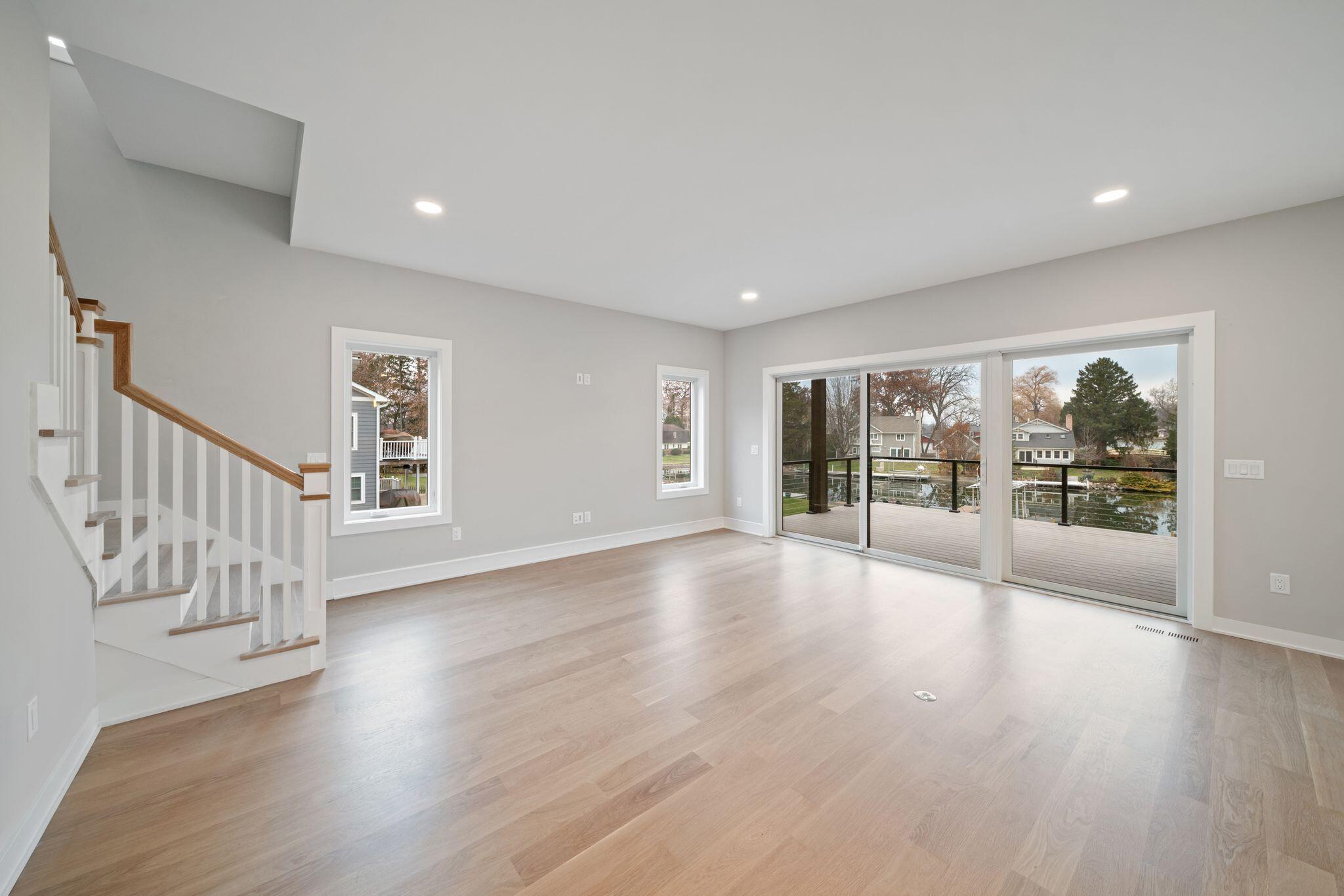 Burlington, Wisconsin, 53105, United States, 6 Bedrooms Bedrooms, ,4 BathroomsBathrooms,Residential,For Sale,2003027