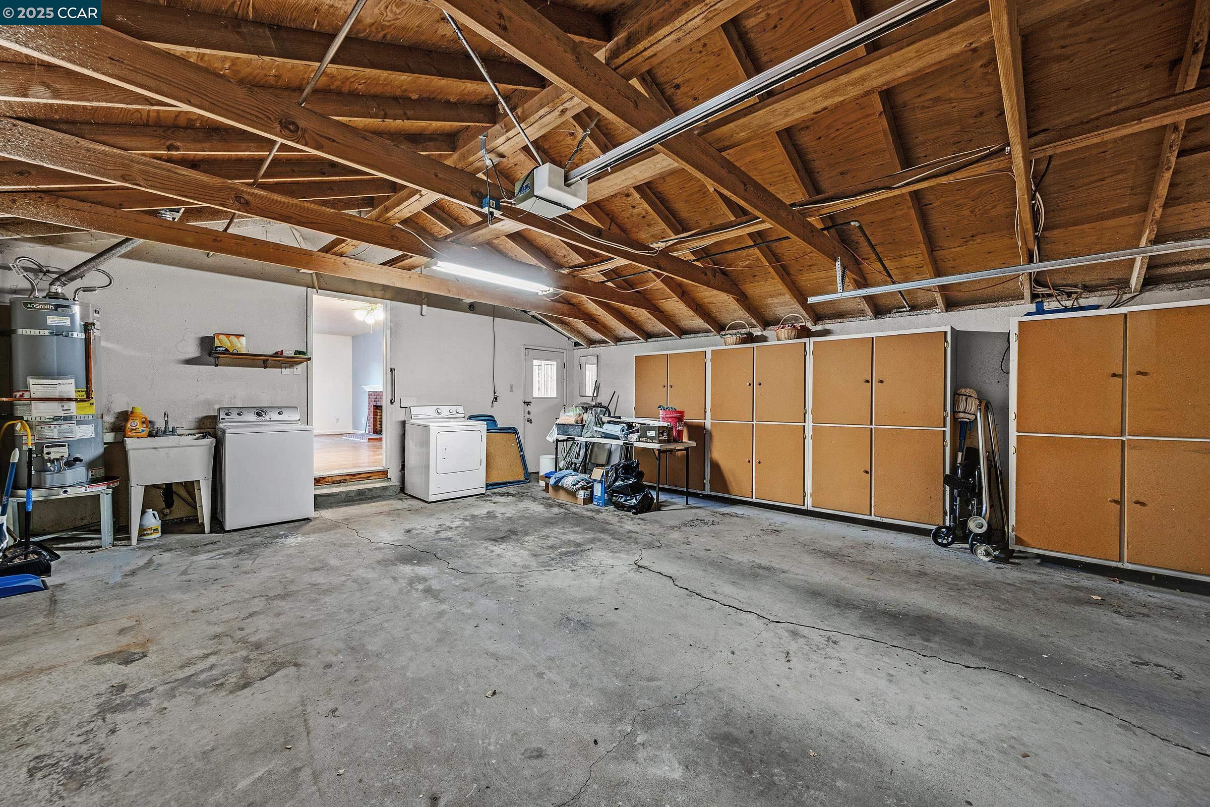 Concord, California, 94520, United States, 3 Bedrooms Bedrooms, ,2 BathroomsBathrooms,Residential,For Sale,1988919