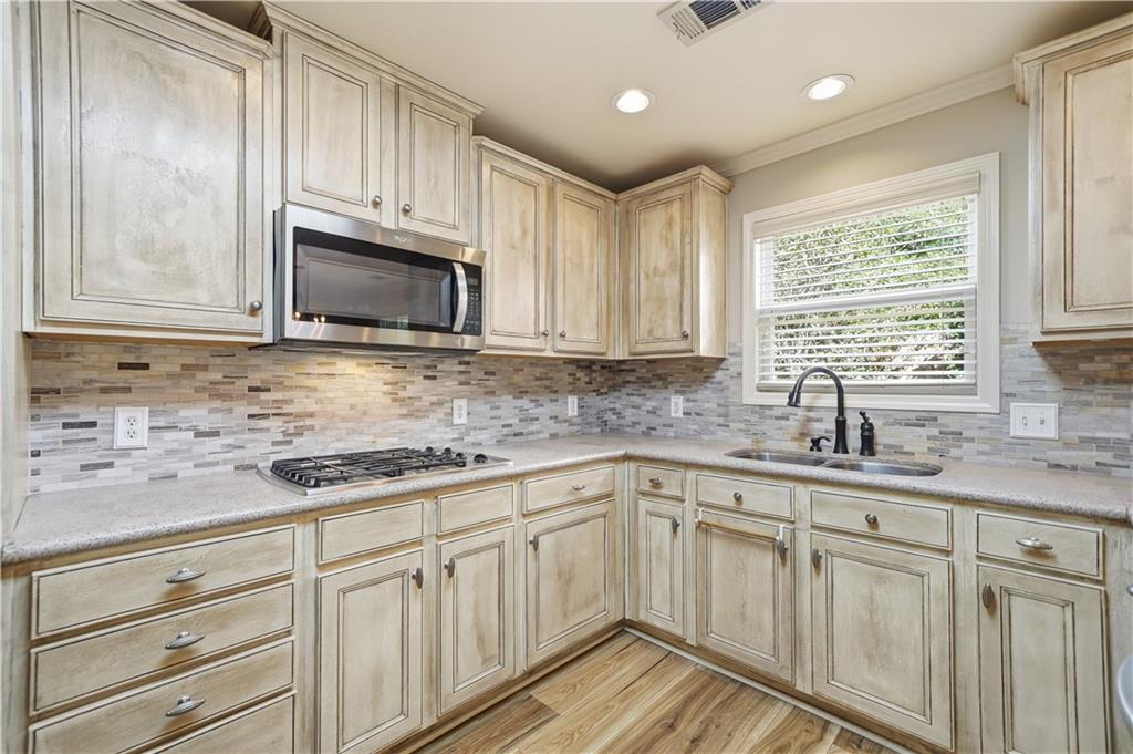 Buford, Georgia, 30518, United States, 4 Bedrooms Bedrooms, ,3 BathroomsBathrooms,Residential,For Sale,1993253