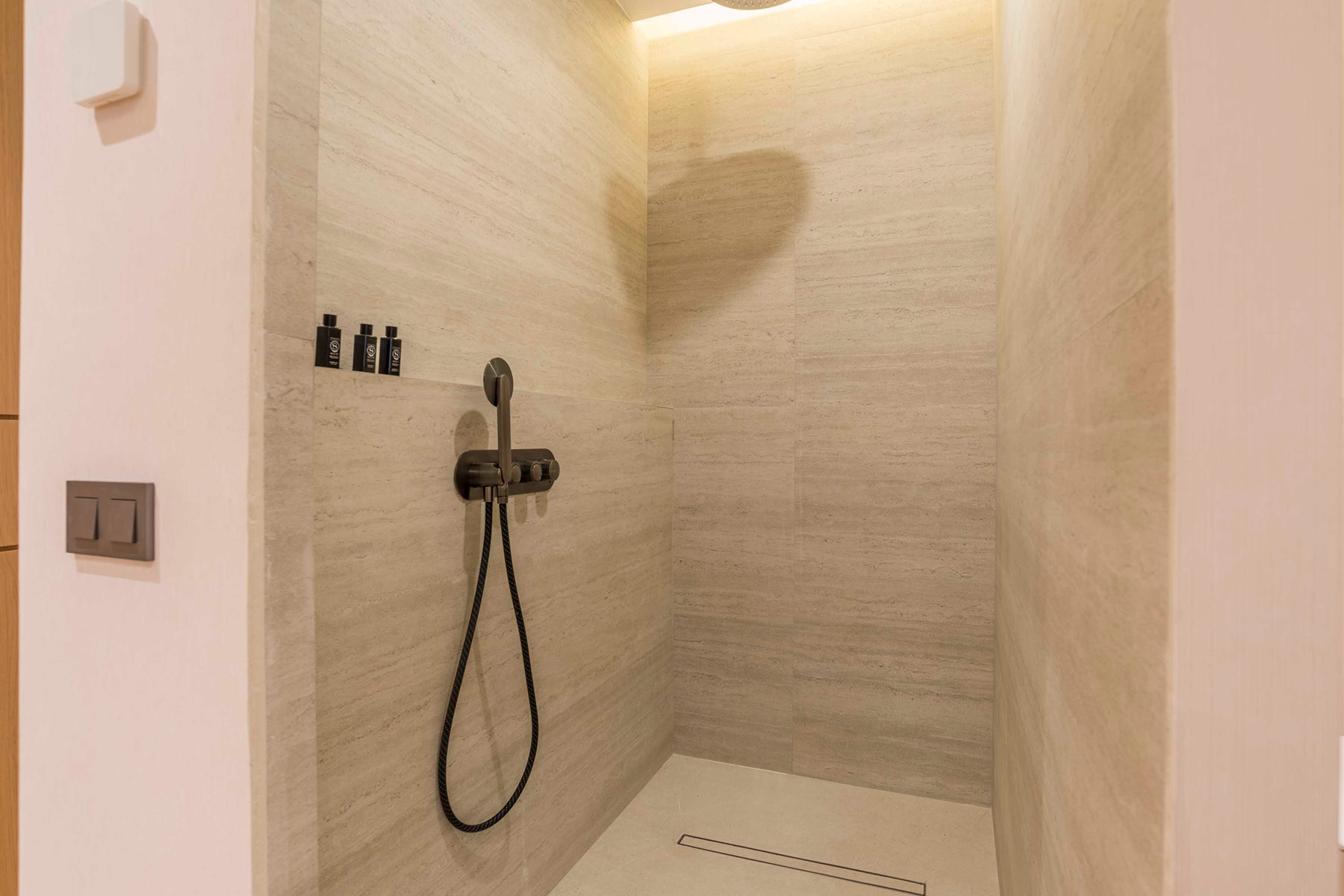  Apartment in Almagro with 241 m², 4 bedrooms, and garage. - 物件實景