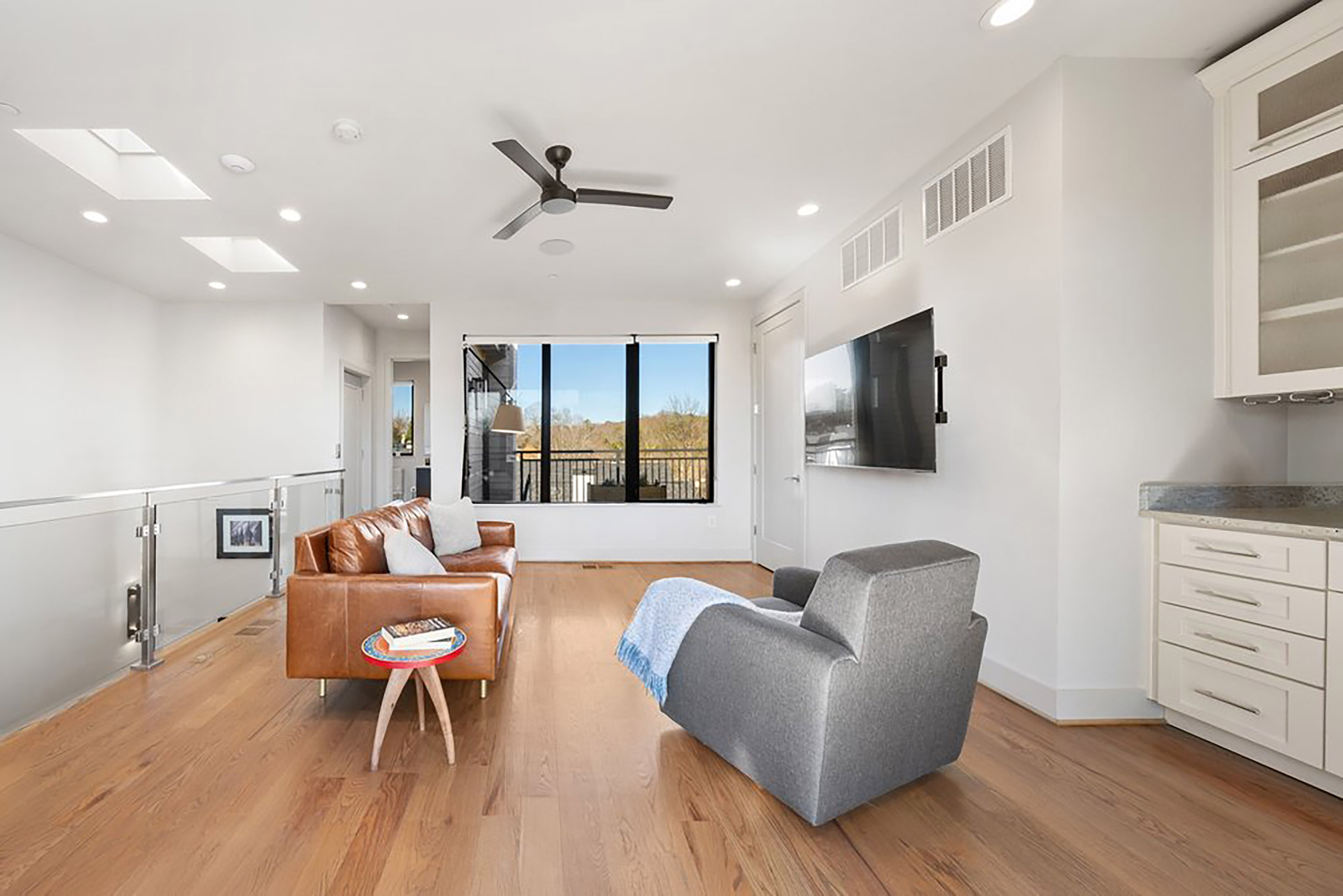  Luxury Buckhead Townhome with Fourth Floor Sky Lounge and Elevator - 物件實景