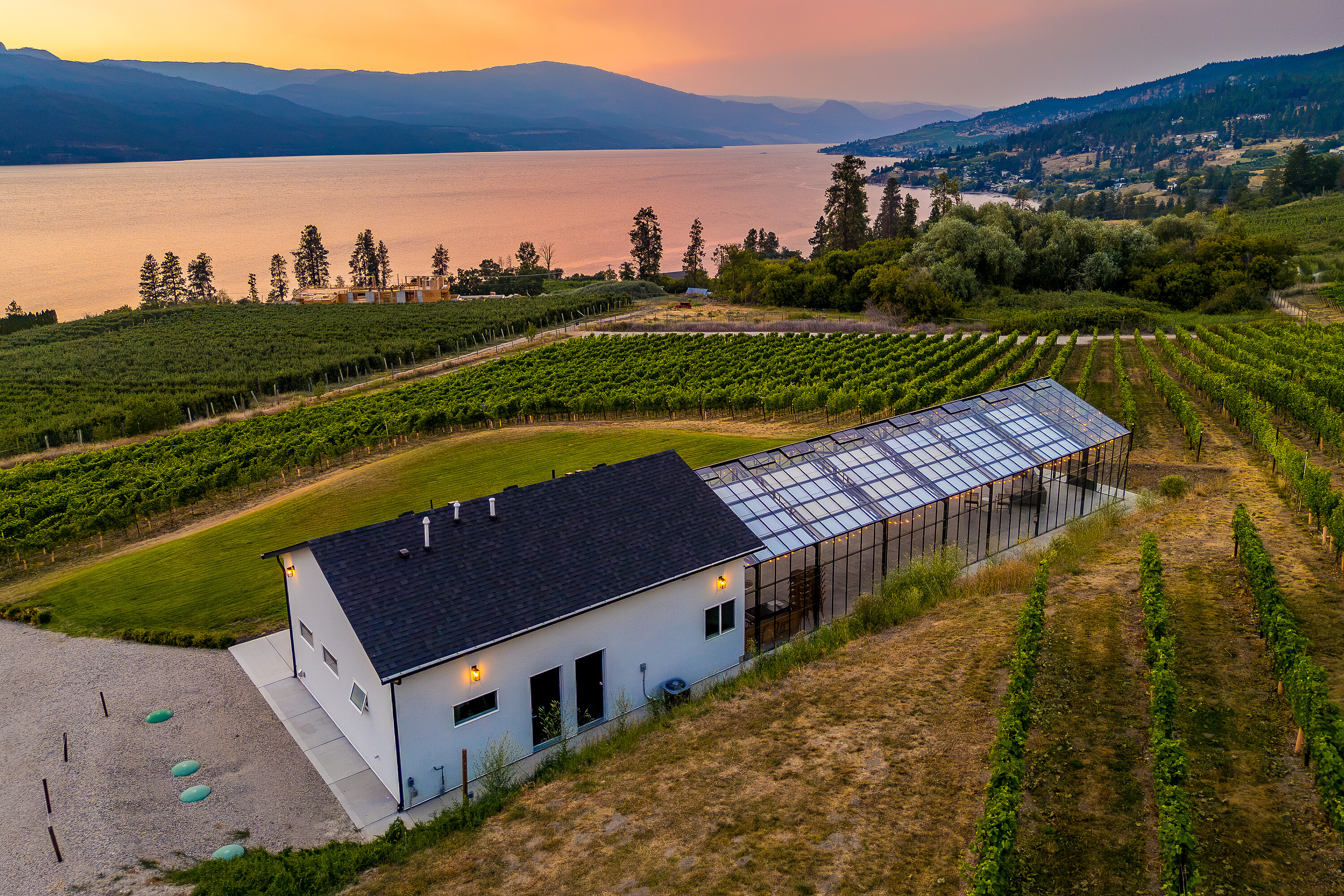  Scenic Vineyard Home - 物件實景