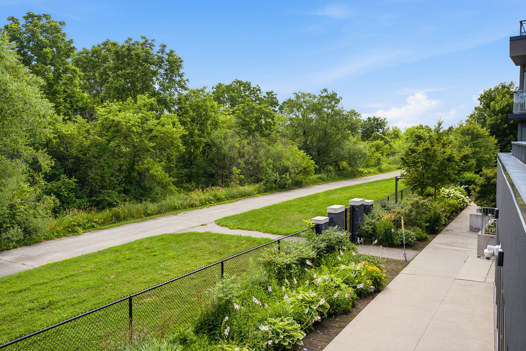  Burlington, Greater Toronto Area - 物件實景