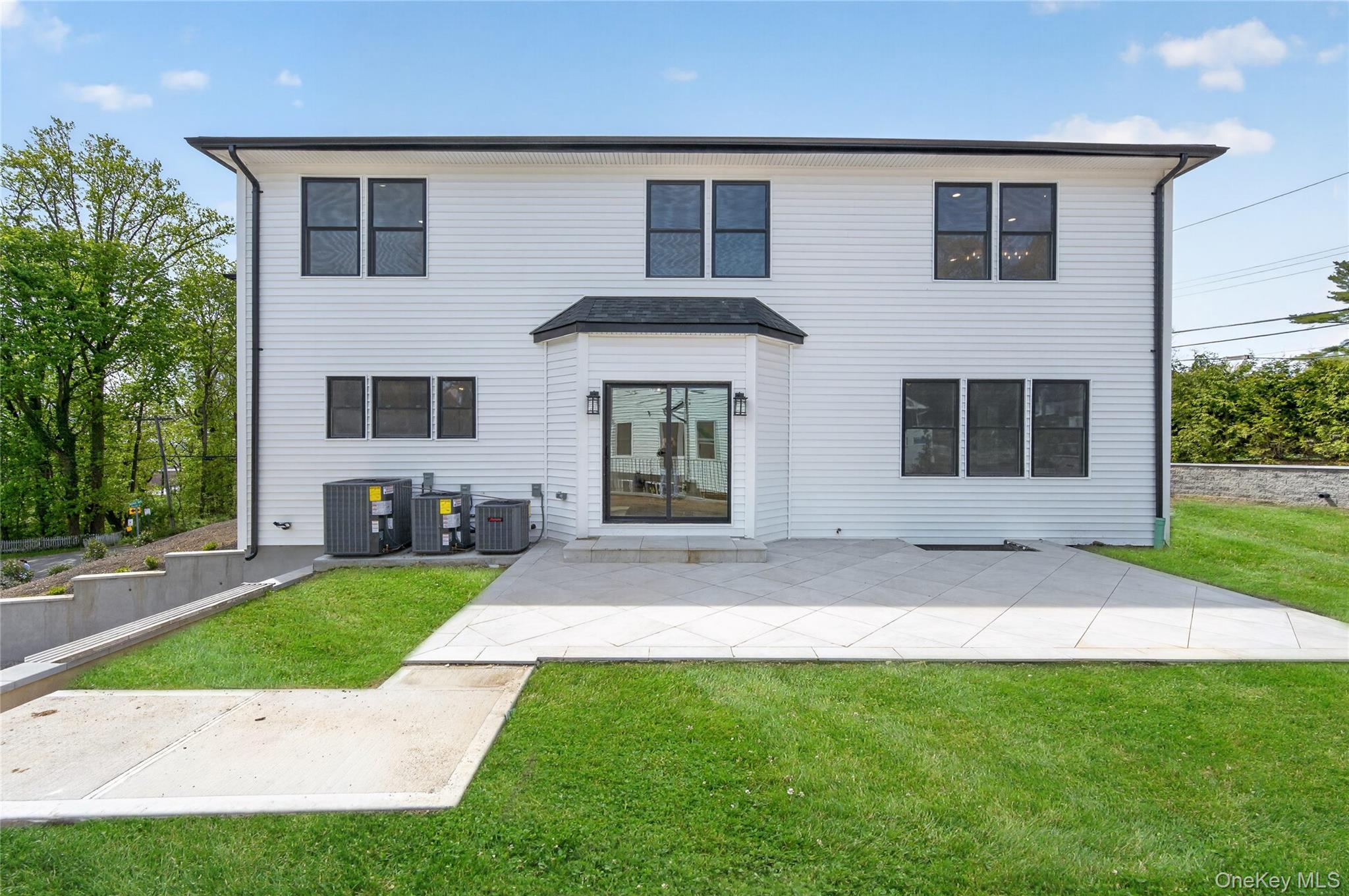  15 Ridge Drive, Port Washington, NY, 11050 - 物件實景