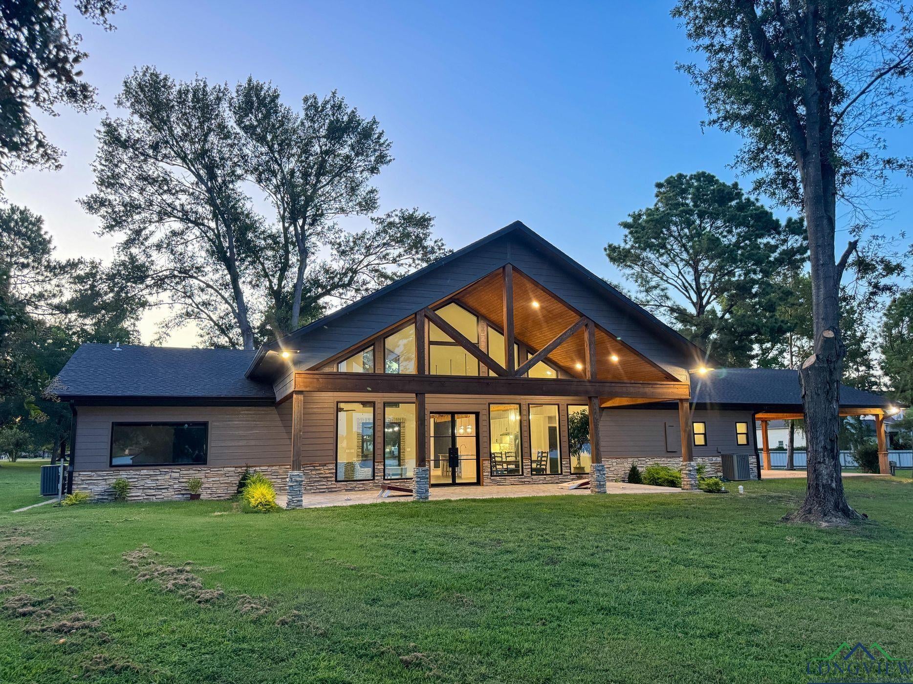 Pittsburg, Texas, 75686, United States, 3 Bedrooms Bedrooms, ,2 BathroomsBathrooms,Residential,For Sale,1979054