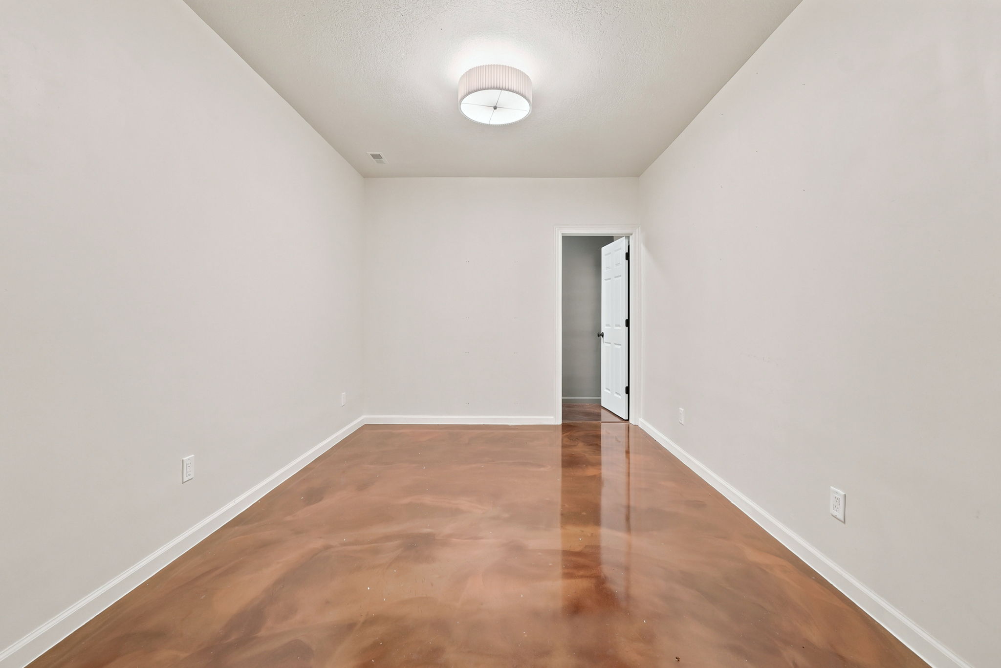  Excellent 3 Bedroom Home with Finished Basement in Fort Wayne - 物件實景