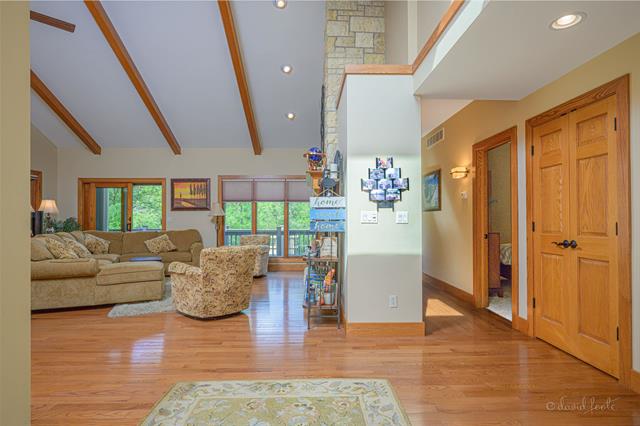 Galena, Illinois, 61036, United States, 5 Bedrooms Bedrooms, ,4 BathroomsBathrooms,Residential,For Sale,1829507