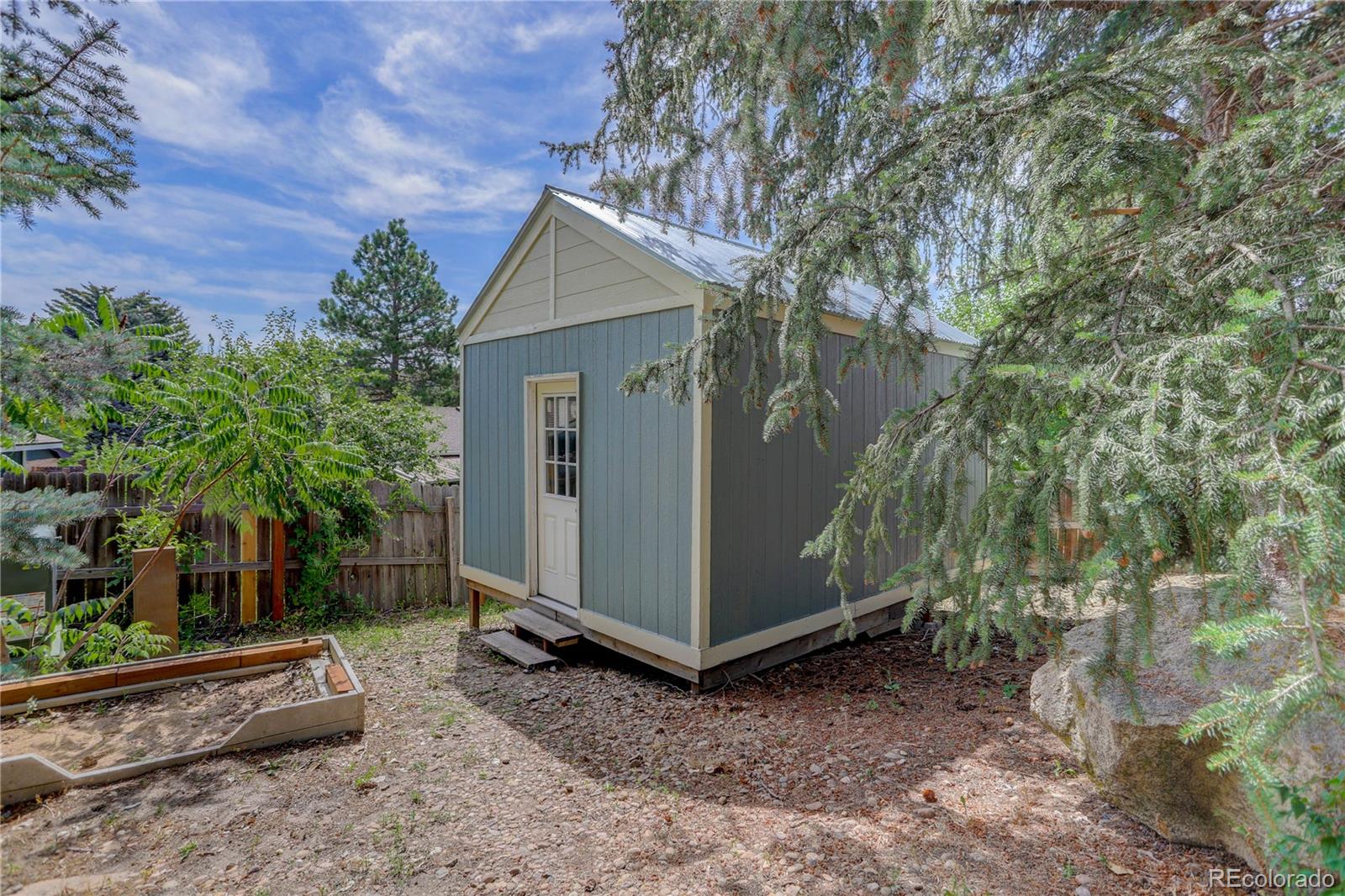 Castle Rock, Colorado, 80104, United States, 4 Bedrooms Bedrooms, ,2 BathroomsBathrooms,Residential,For Sale,1911014