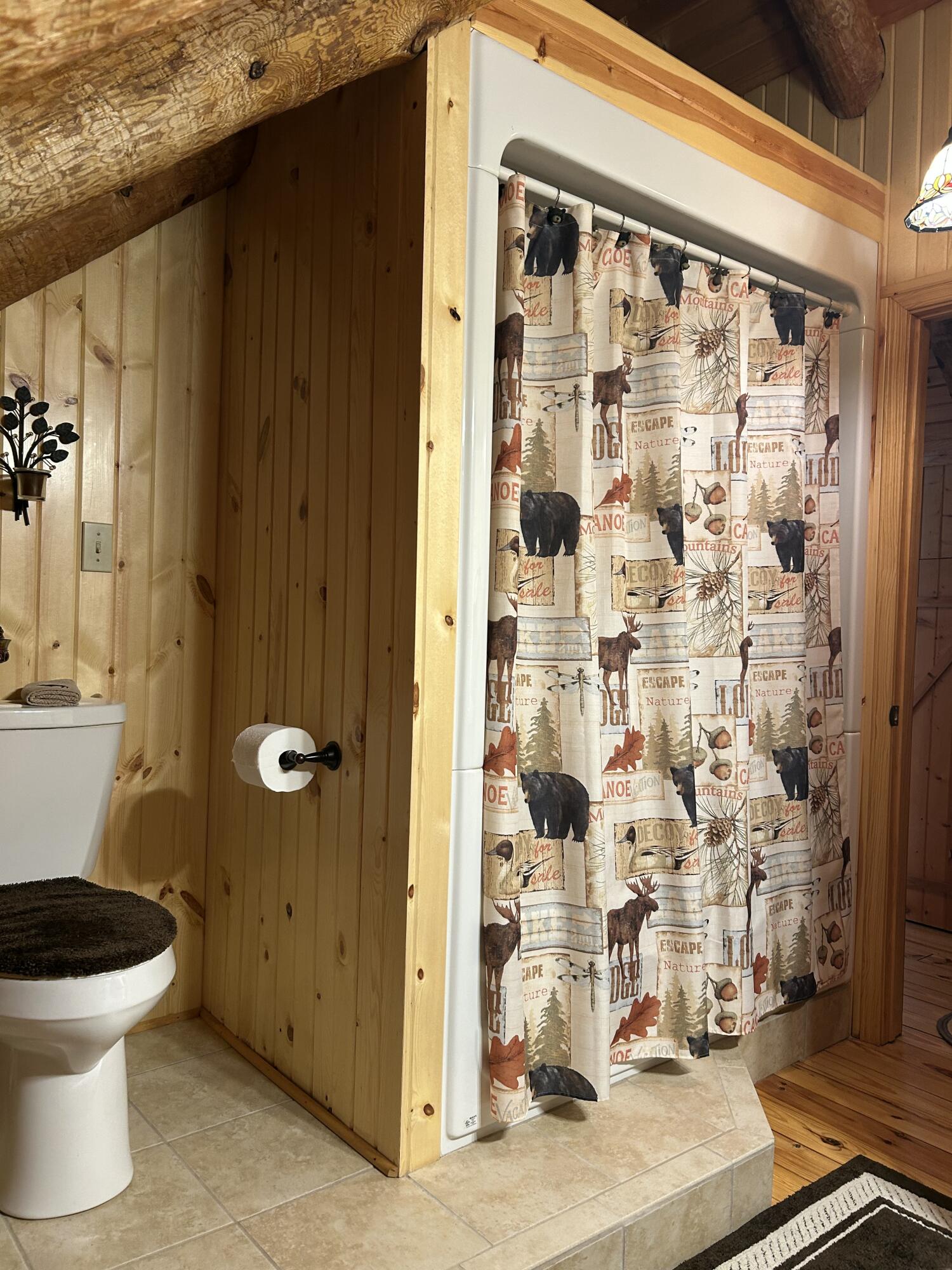 Camden, Michigan, 49232, United States, 3 Bedrooms Bedrooms, ,3 BathroomsBathrooms,Residential,For Sale,1869275