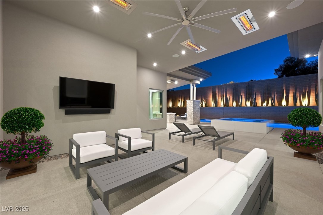 Las Vegas, Nevada, 89135, United States, 3 Bedrooms Bedrooms, ,4 BathroomsBathrooms,Residential,For Sale,1993363